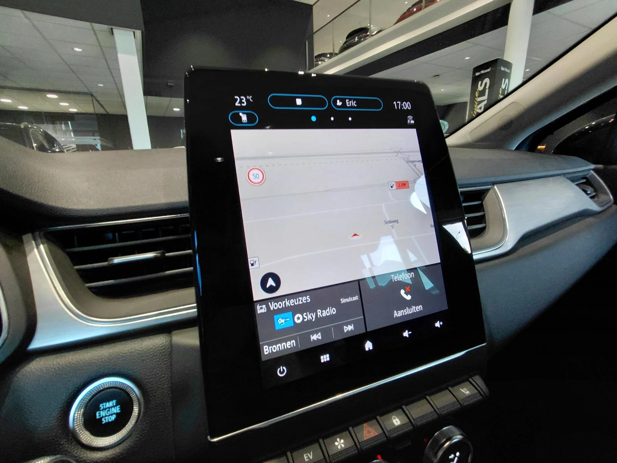 Renault-Captur-image-16
