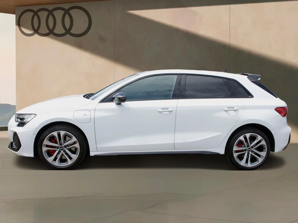 Audi A3 Sportback 45 TFSI e S line 18"|LEDER|PANO|SHZ|RFK|