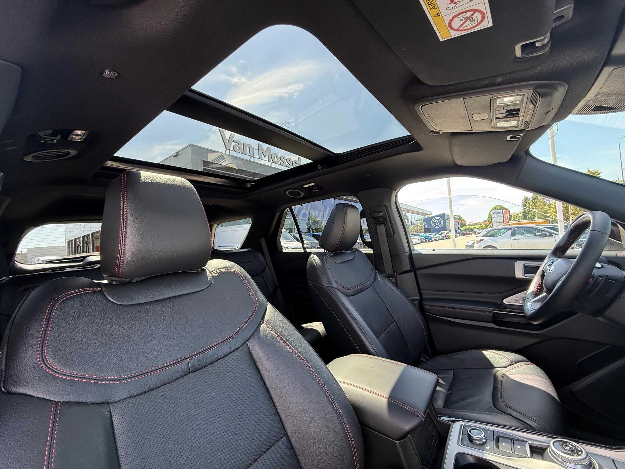 Ford-Explorer-image-10