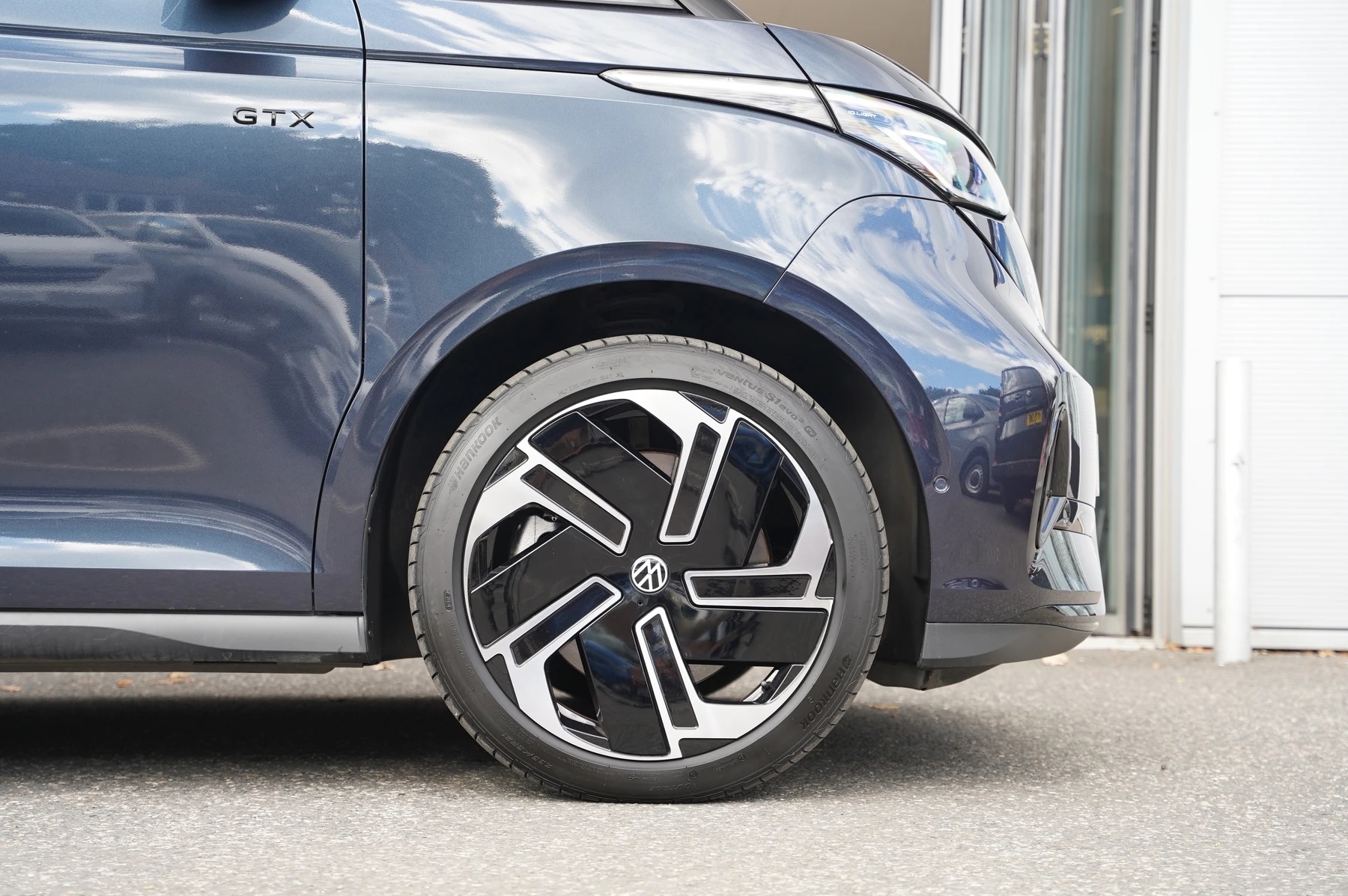 Volkswagen-ID. Buzz-image-44