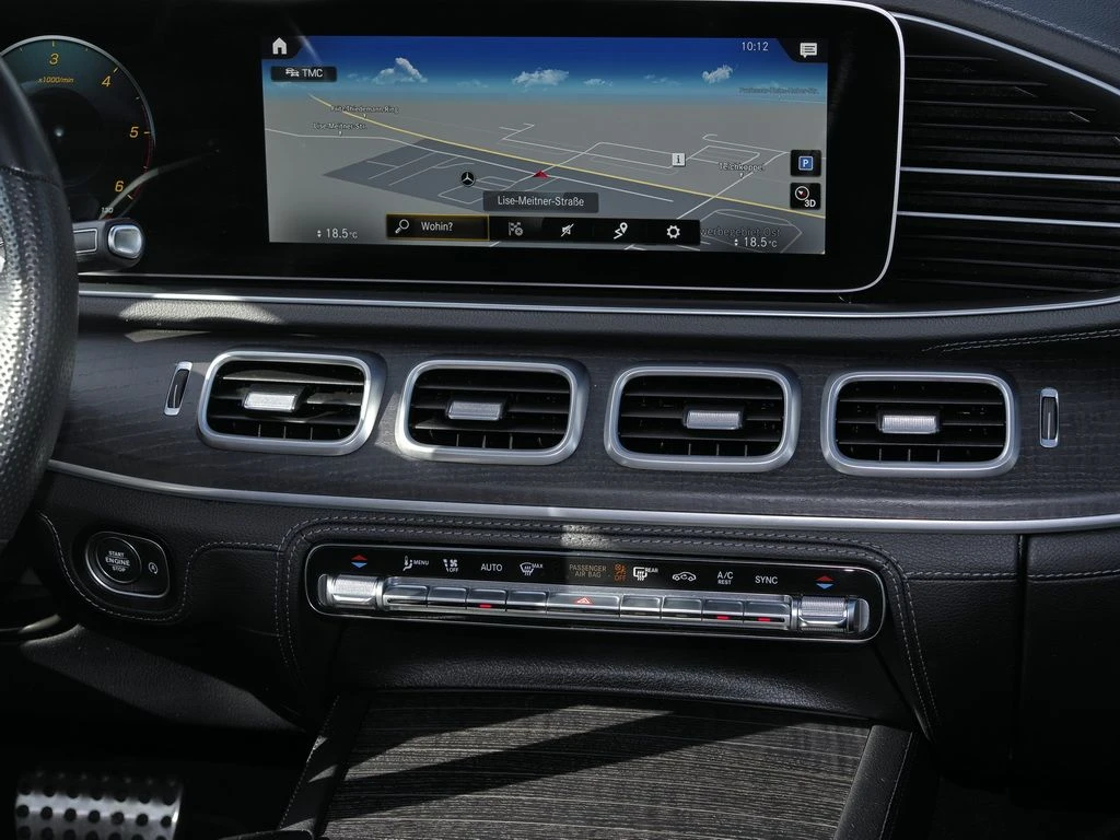 Mercedes-Benz-GLE 400 d-image-10