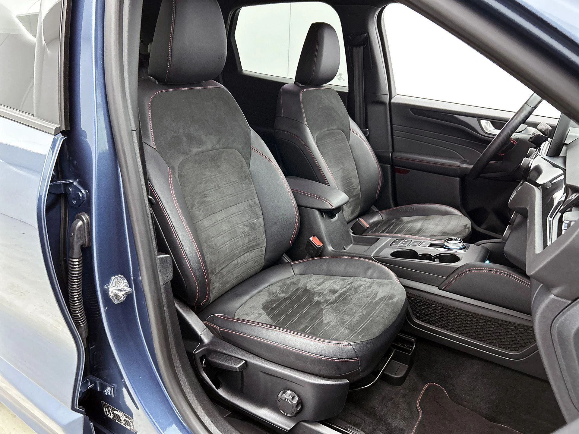 Ford Kuga 2.5 PHEV ST-Line X