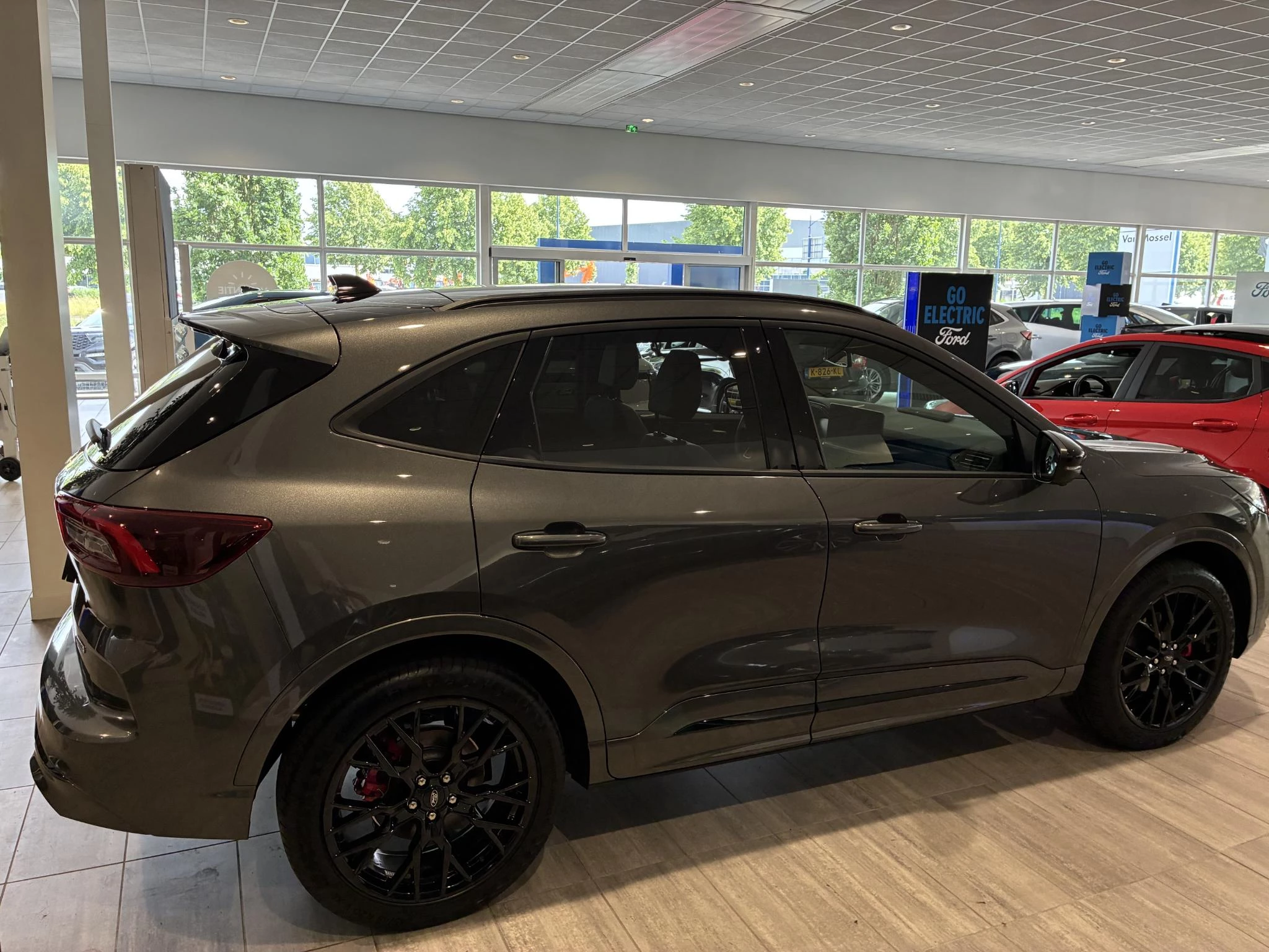 Ford Kuga 2.5 PHEV Sound Edition
