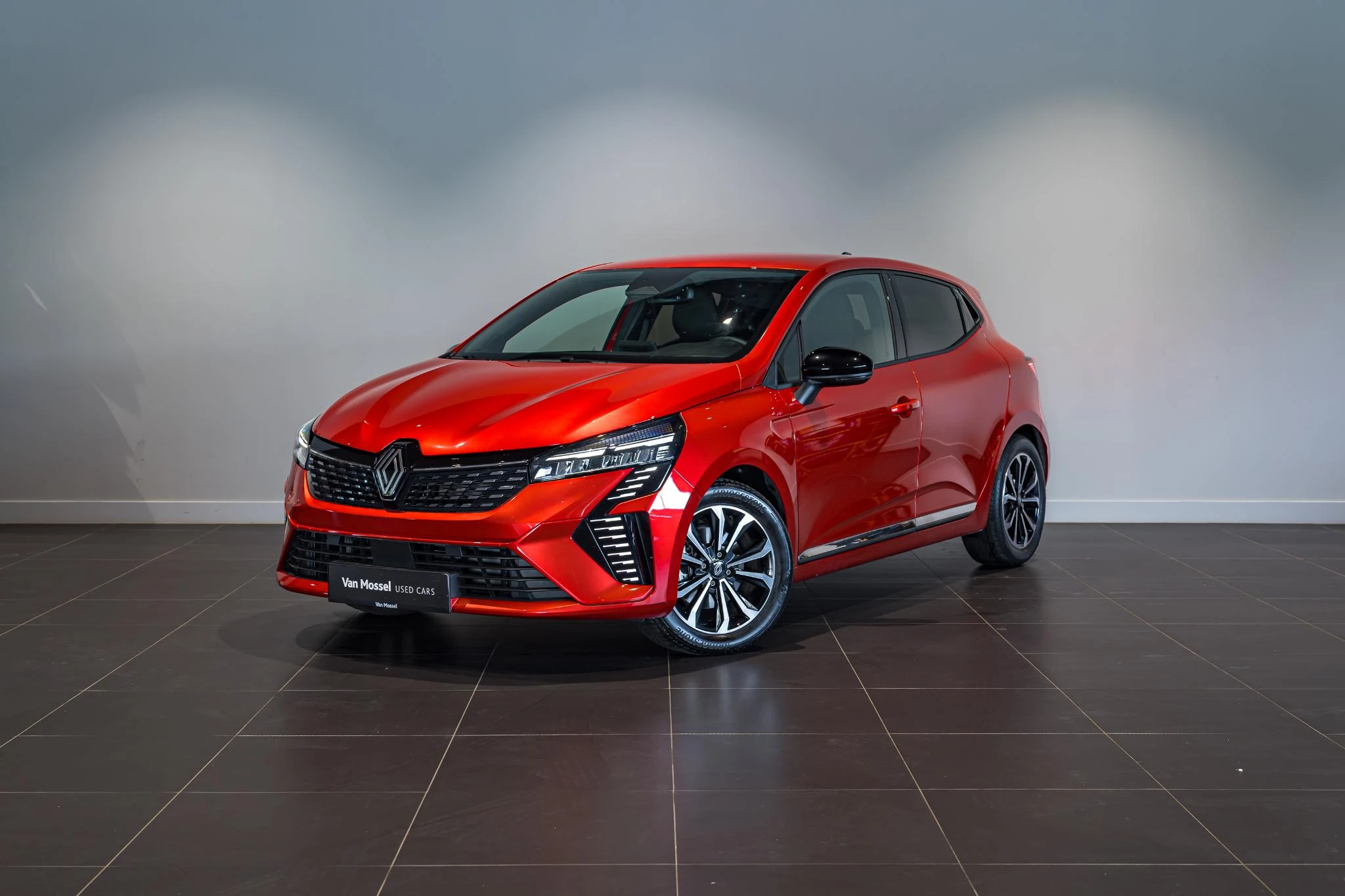 Renault-Clio-image-0