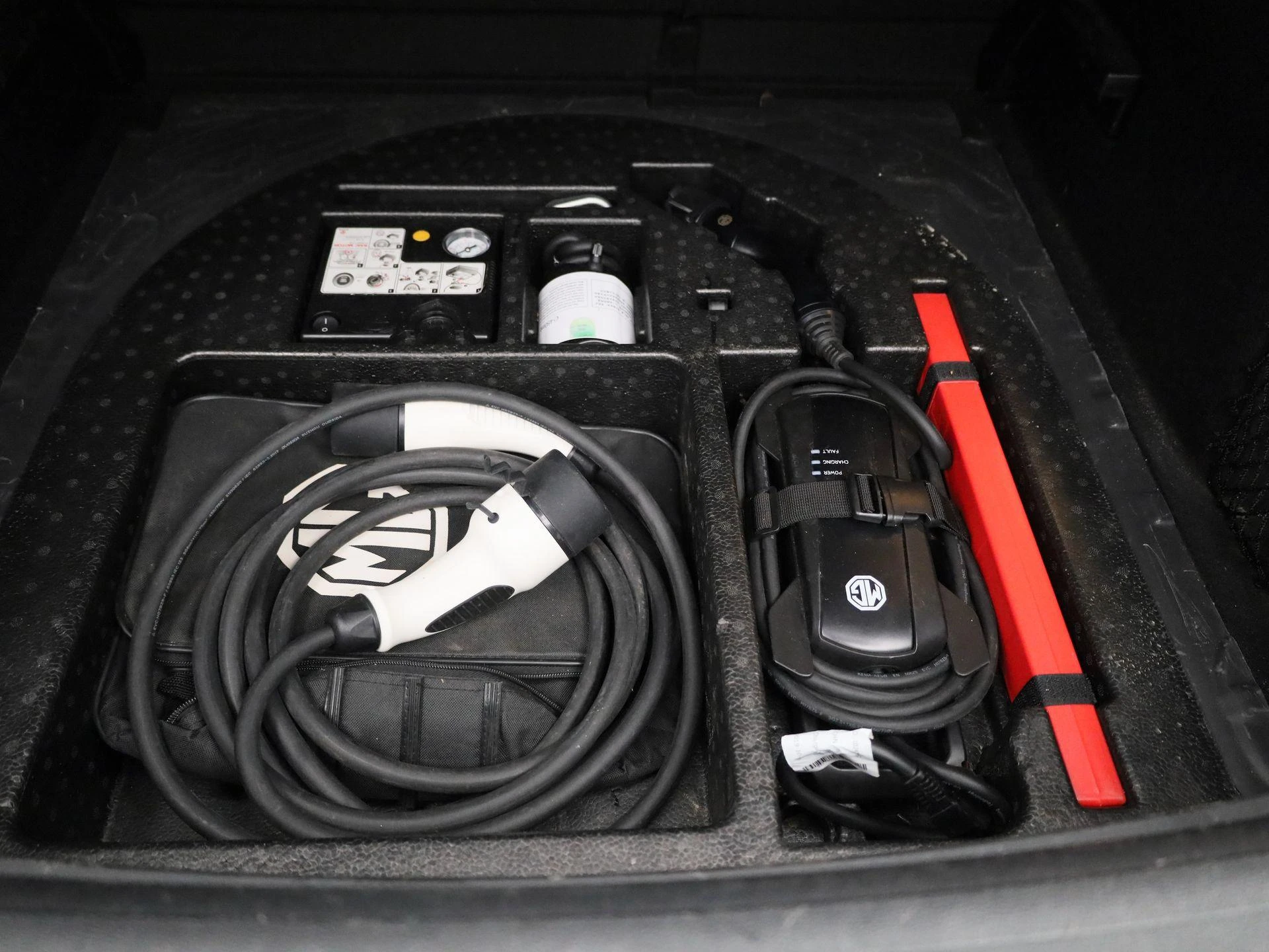 MG-ZS EV-image-11
