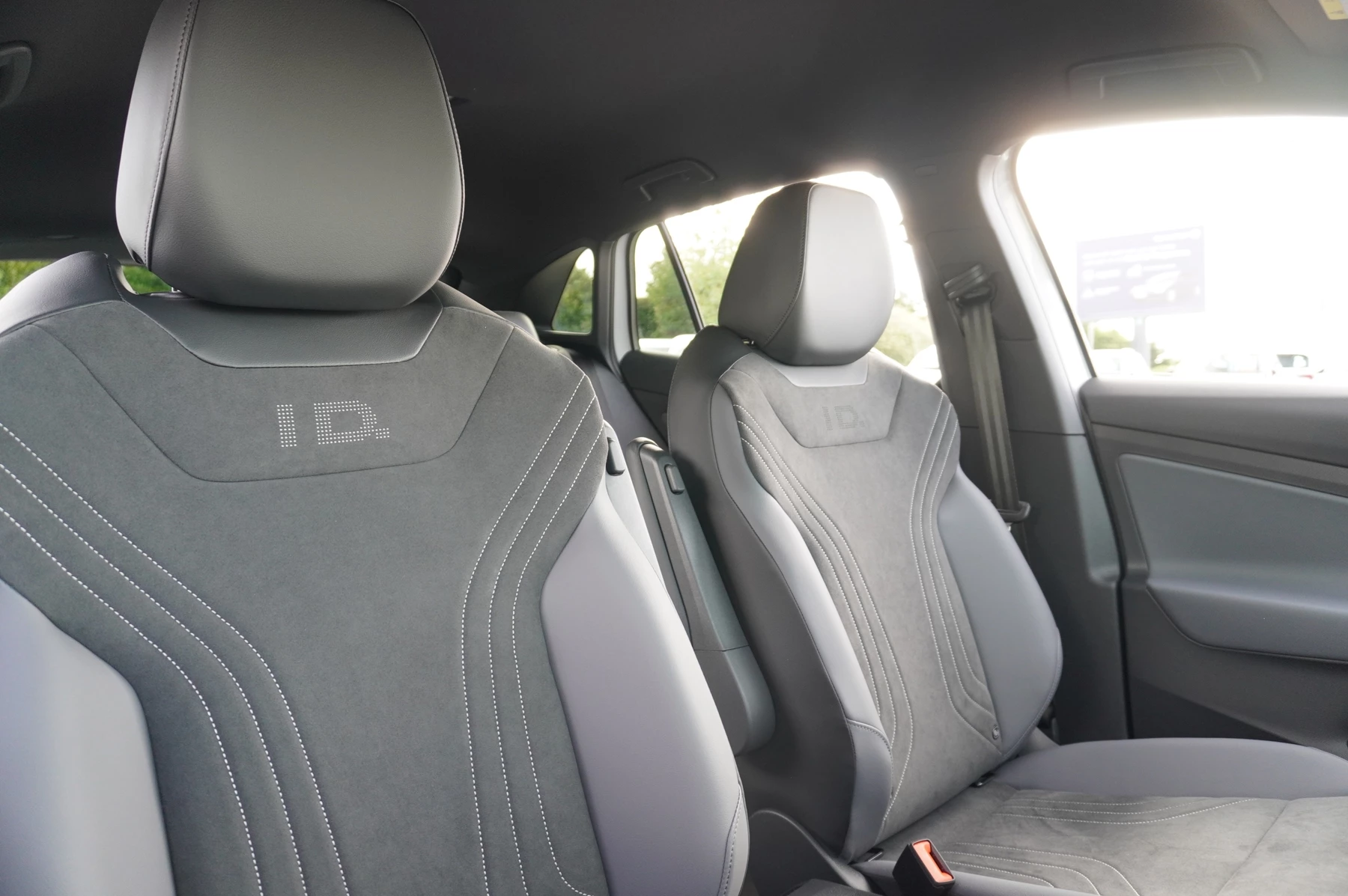 Volkswagen-ID.4-image-7
