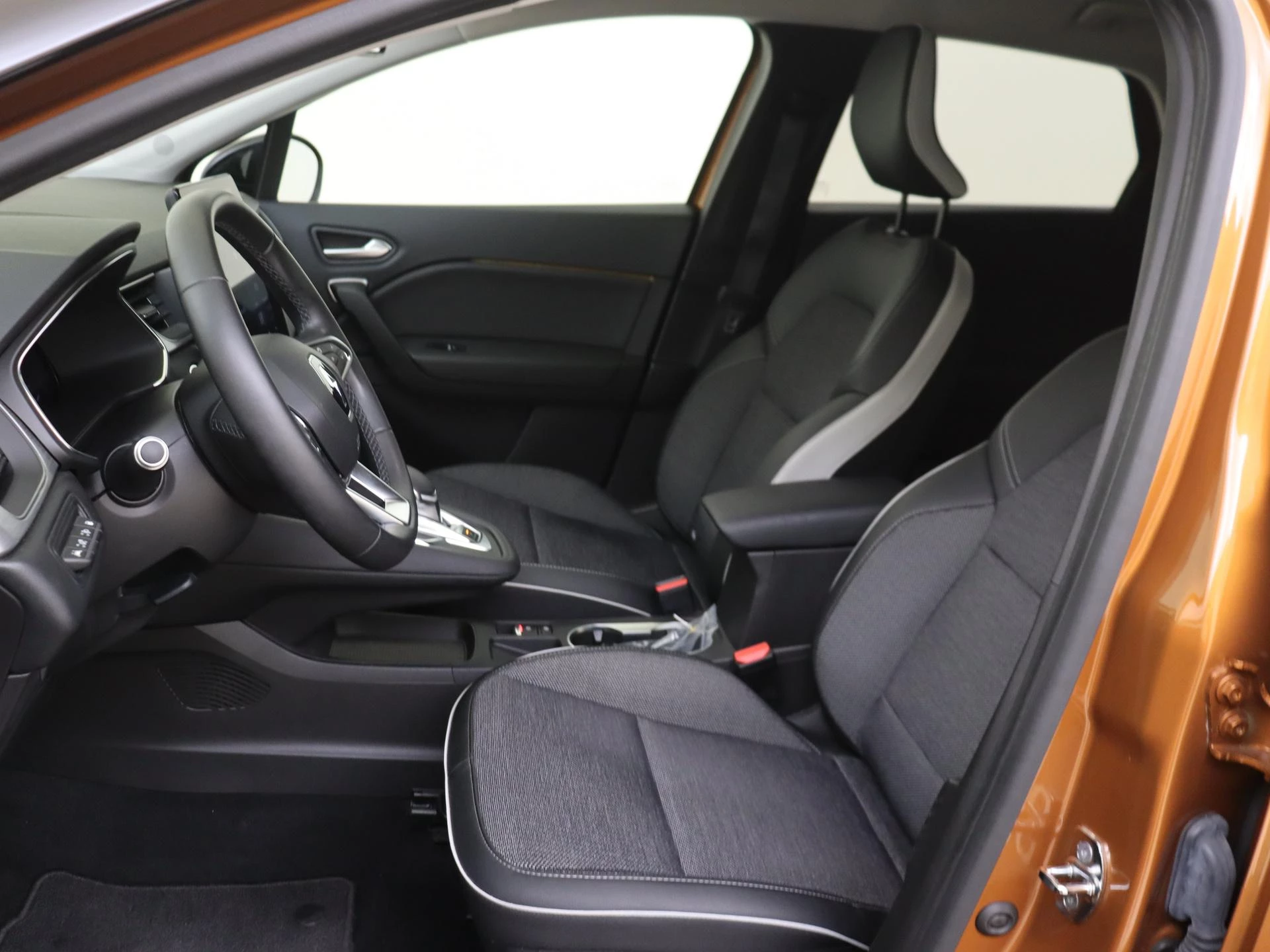 Renault-Captur-image-10