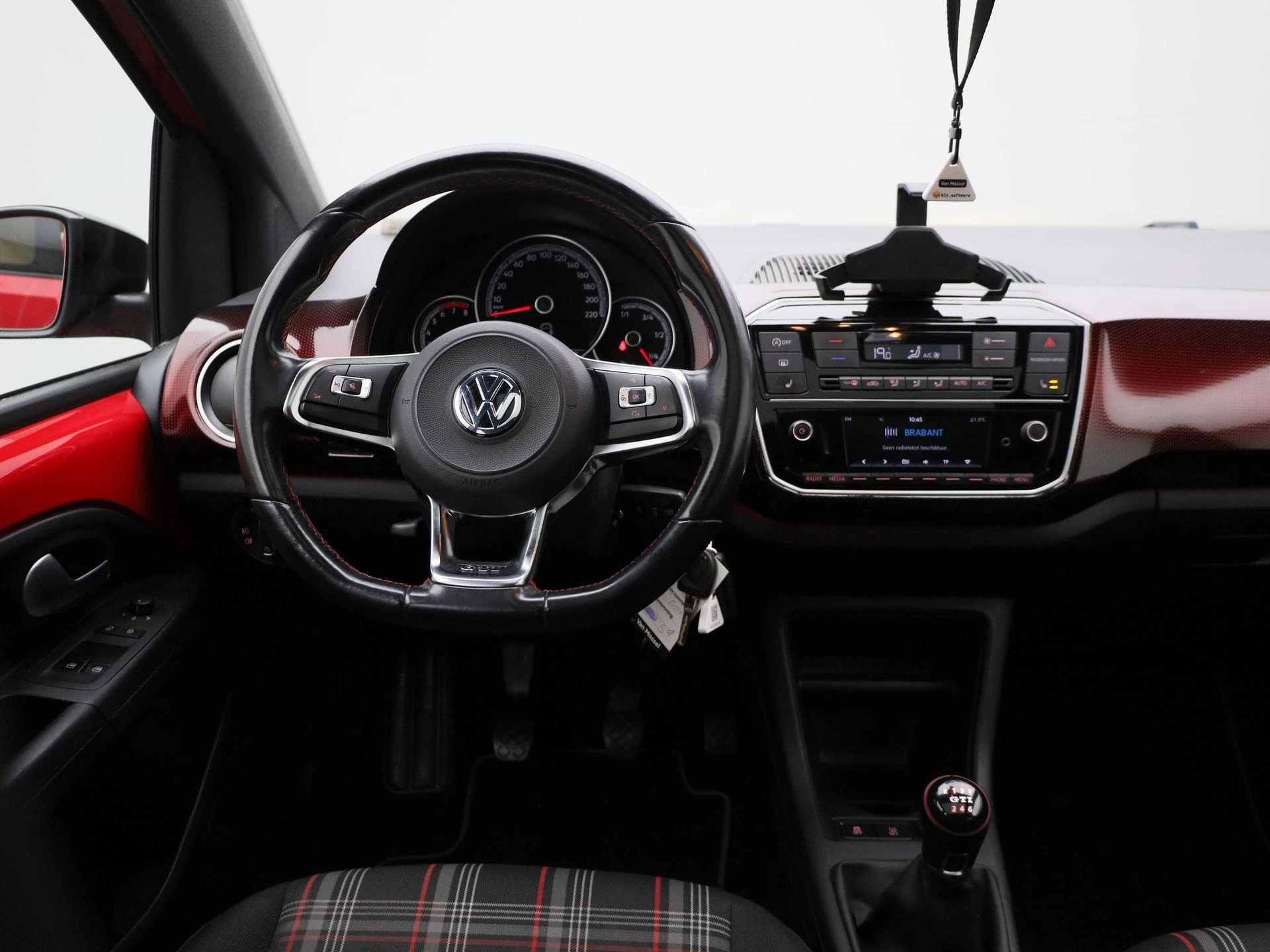 Volkswagen up! 1.0 TSI GTI