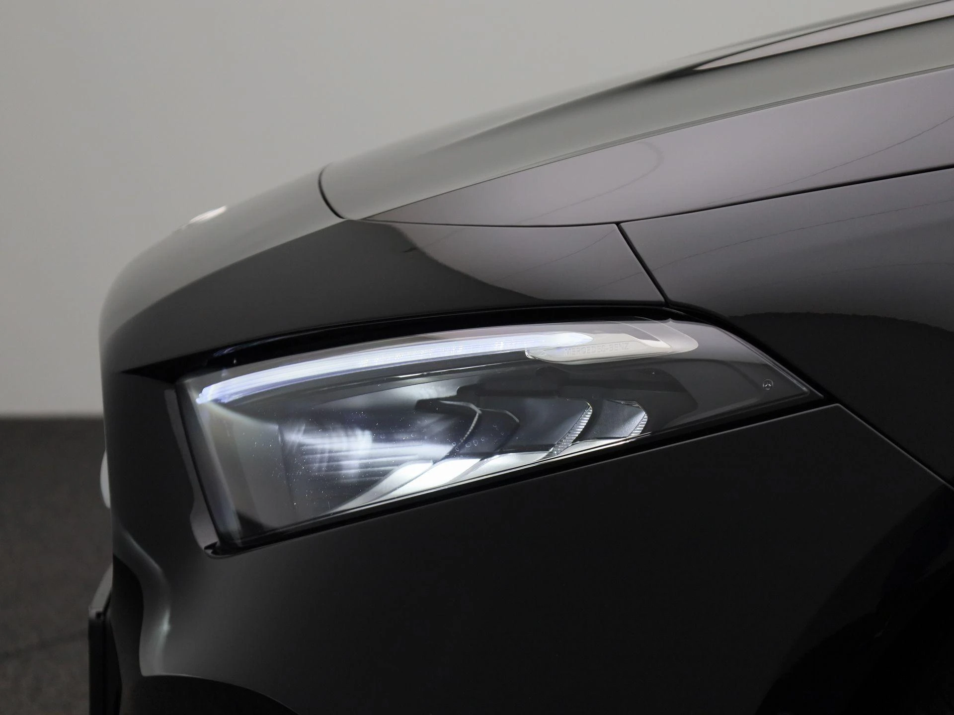 Mercedes-Benz-A-Klasse-image-14