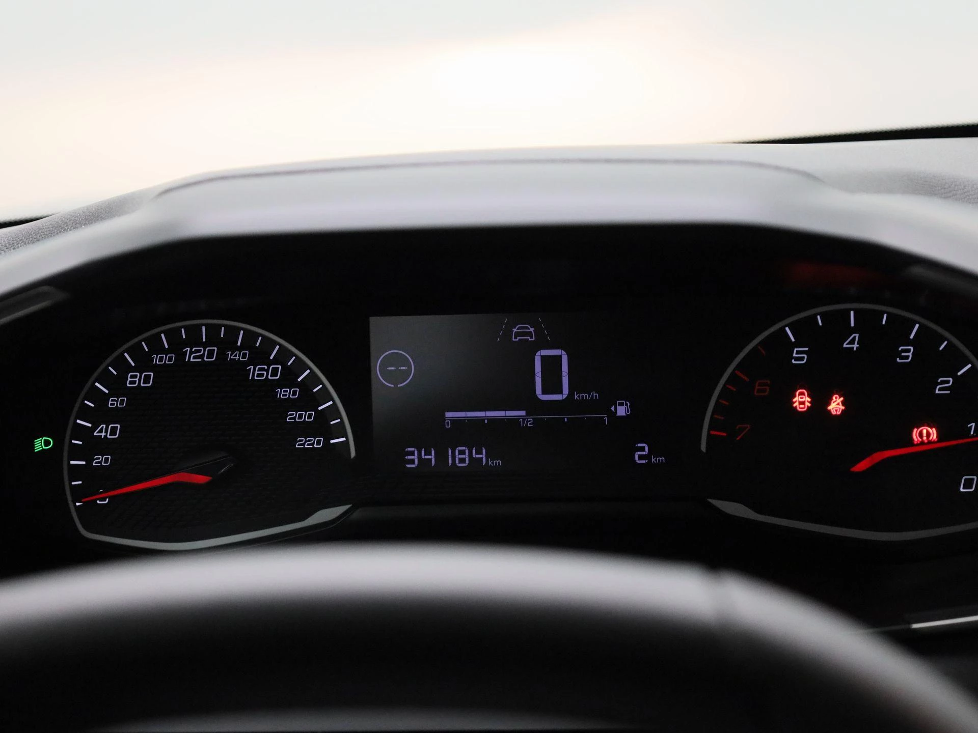 Peugeot-208-image-7