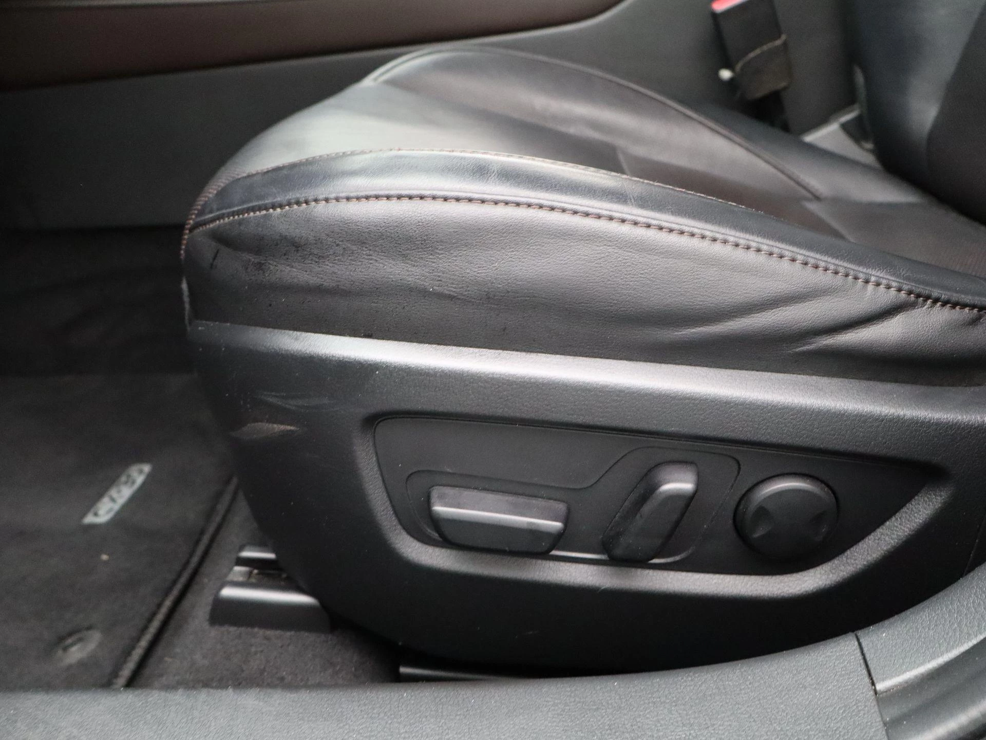 Mazda-CX-30-image-28
