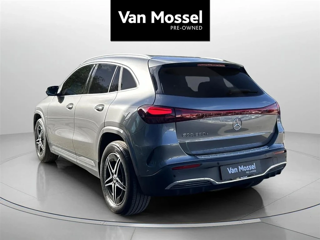 Mercedes-Benz-EQA-image-6