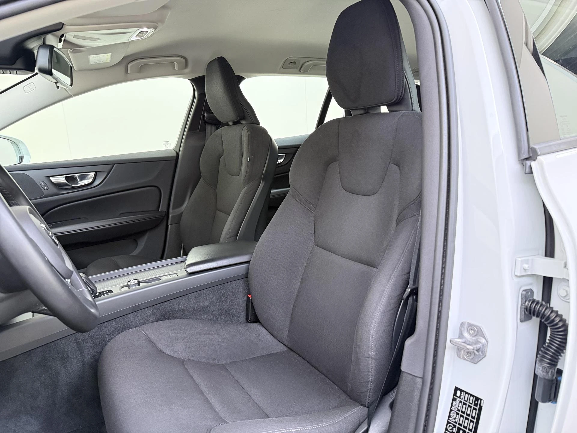 Volvo-V60-image-14