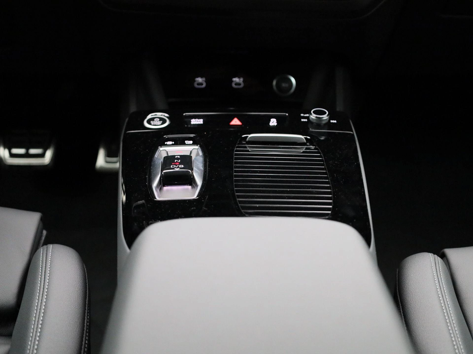 Audi A6 Avant e-tron S edition 83 kWh