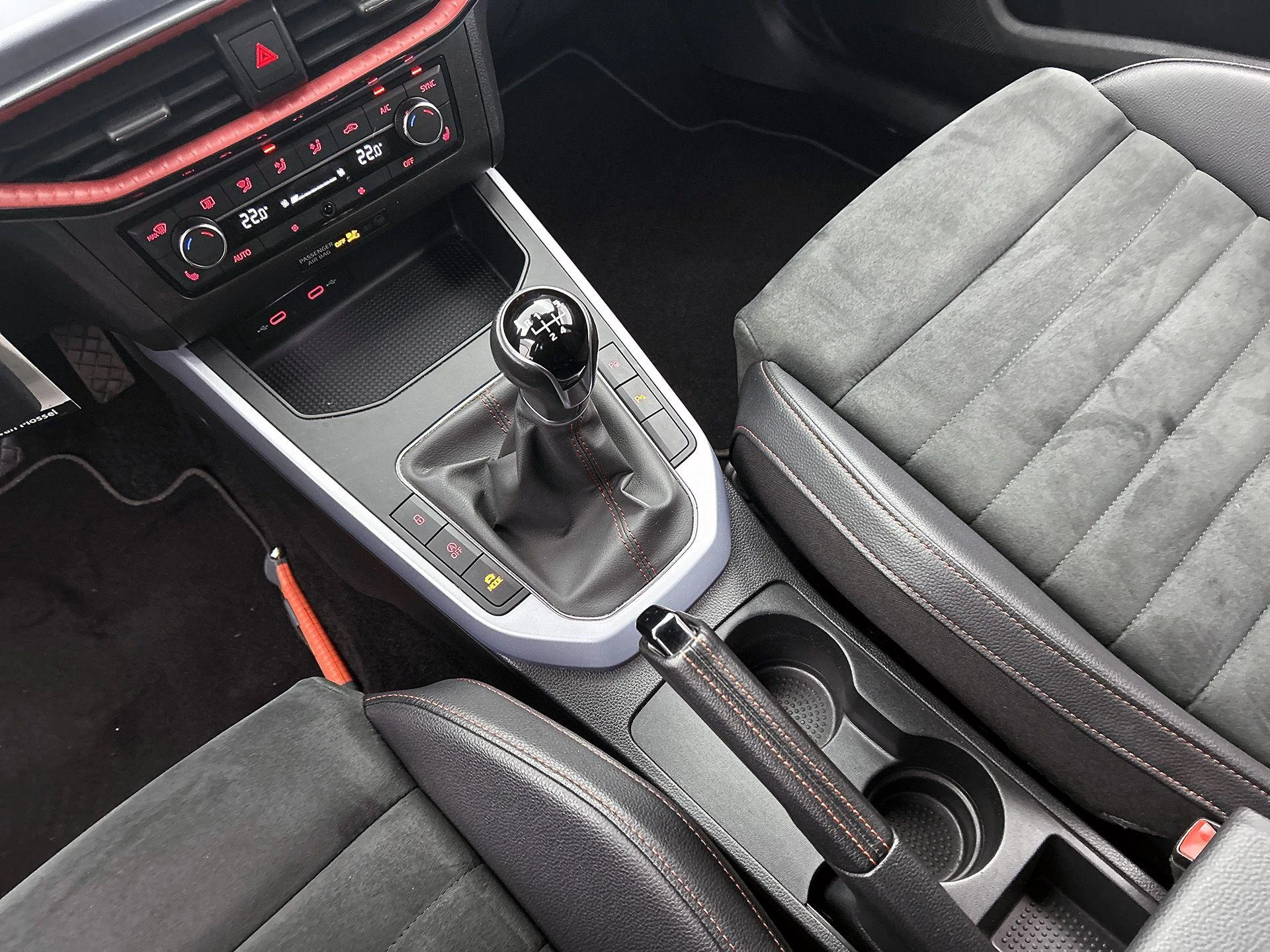SEAT Arona 1.0 TSI FR Business Intense