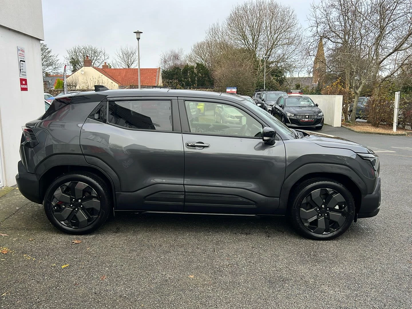 Suzuki-e Vitara-image-9