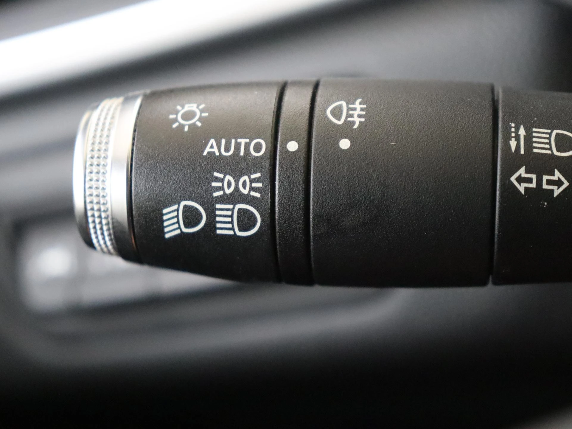 Renault-Captur-image-22