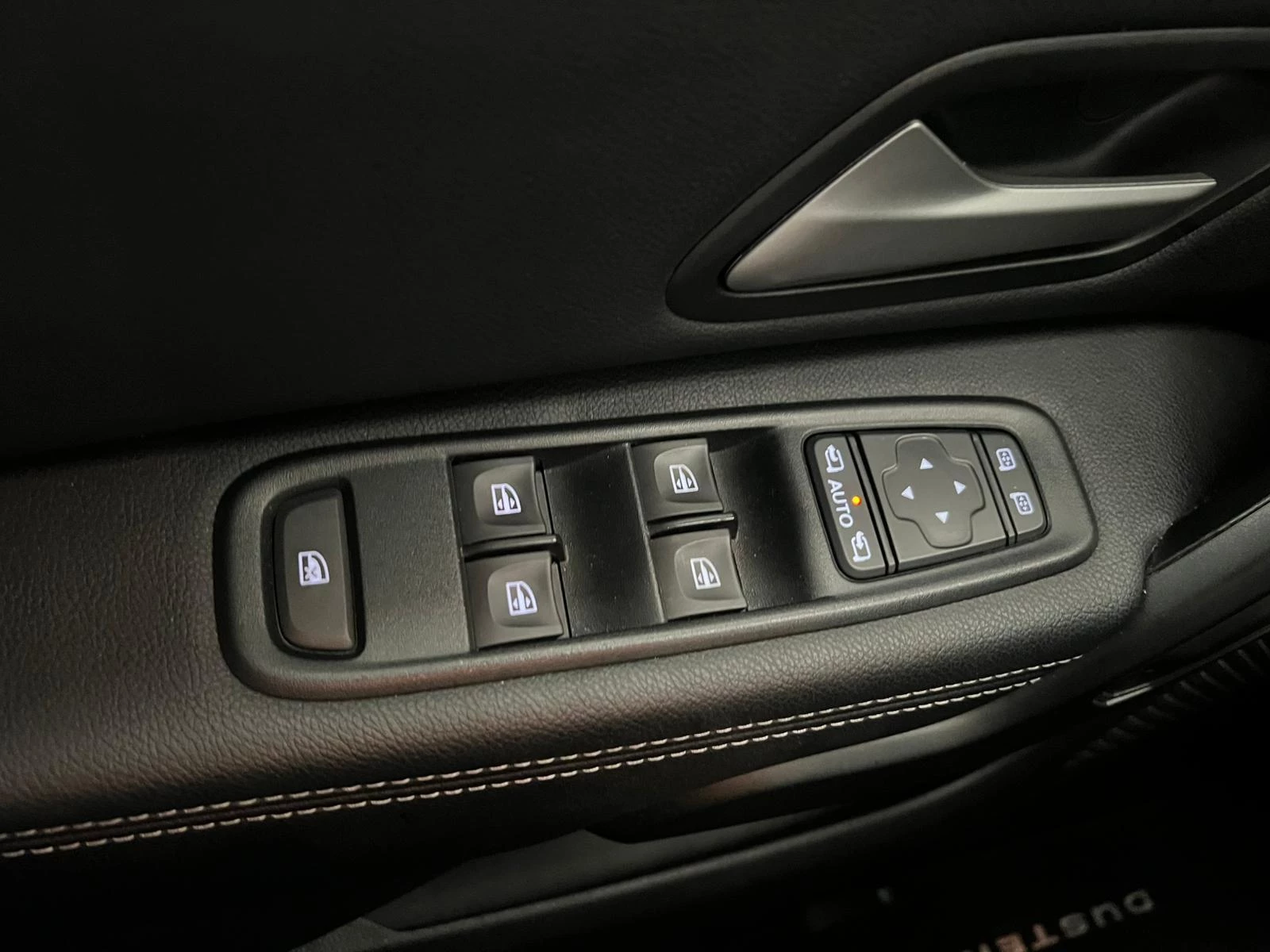 Dacia-Duster-image-11