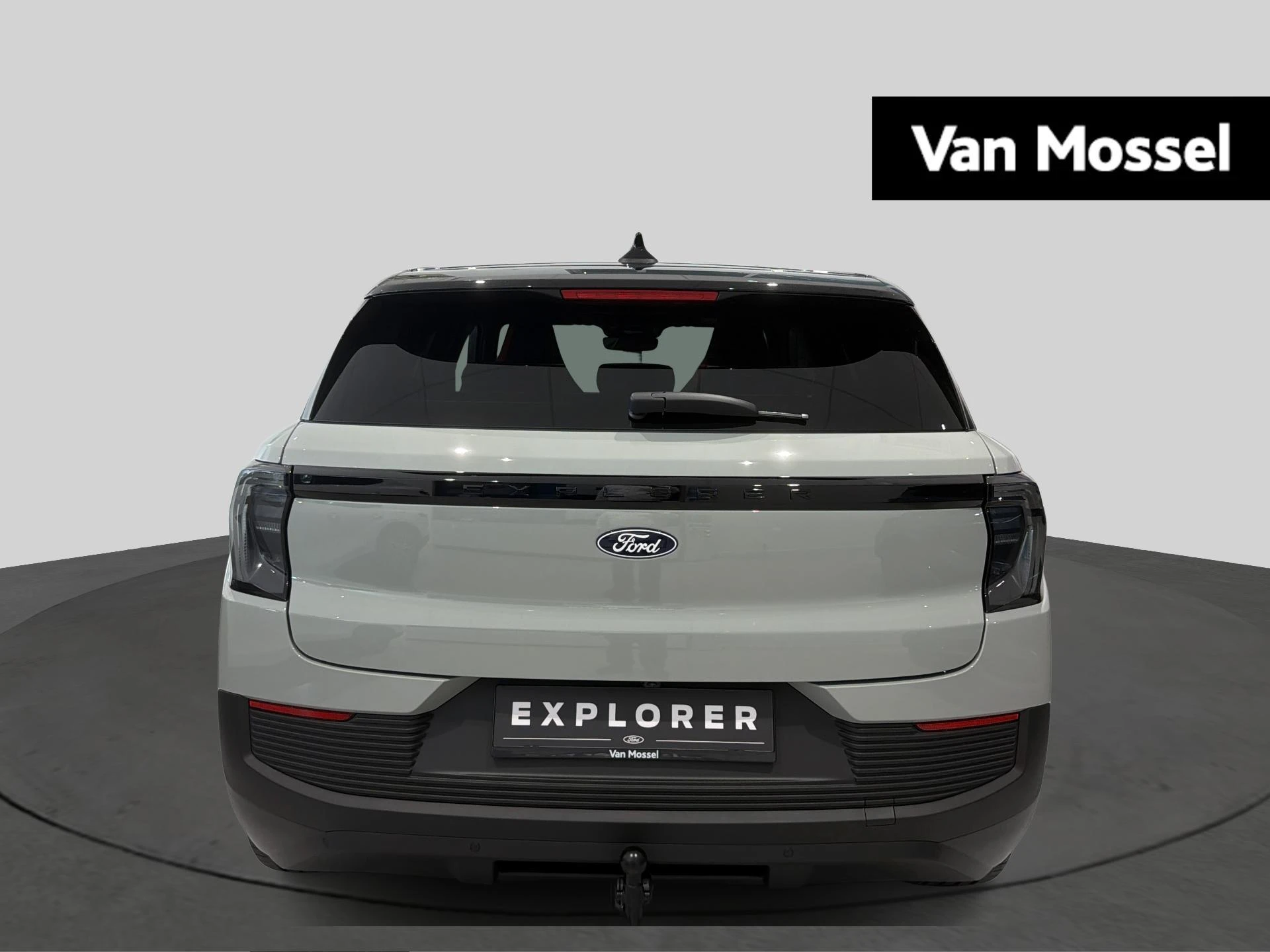 Ford-Explorer-image-2