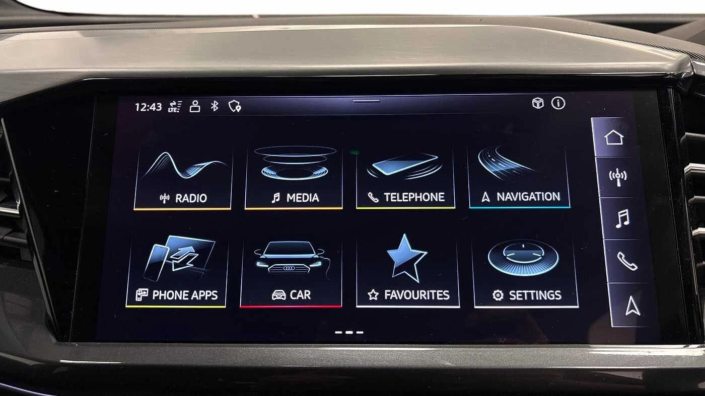 Audi-Q4 e-tron-image-8