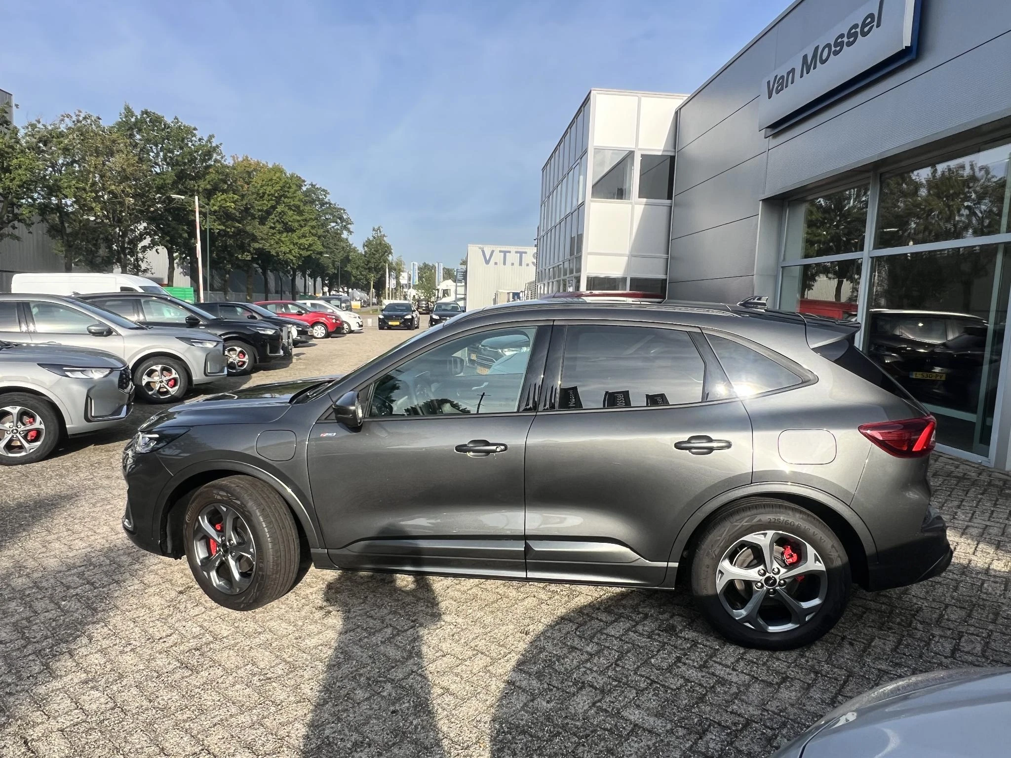 Ford-Kuga-image-1