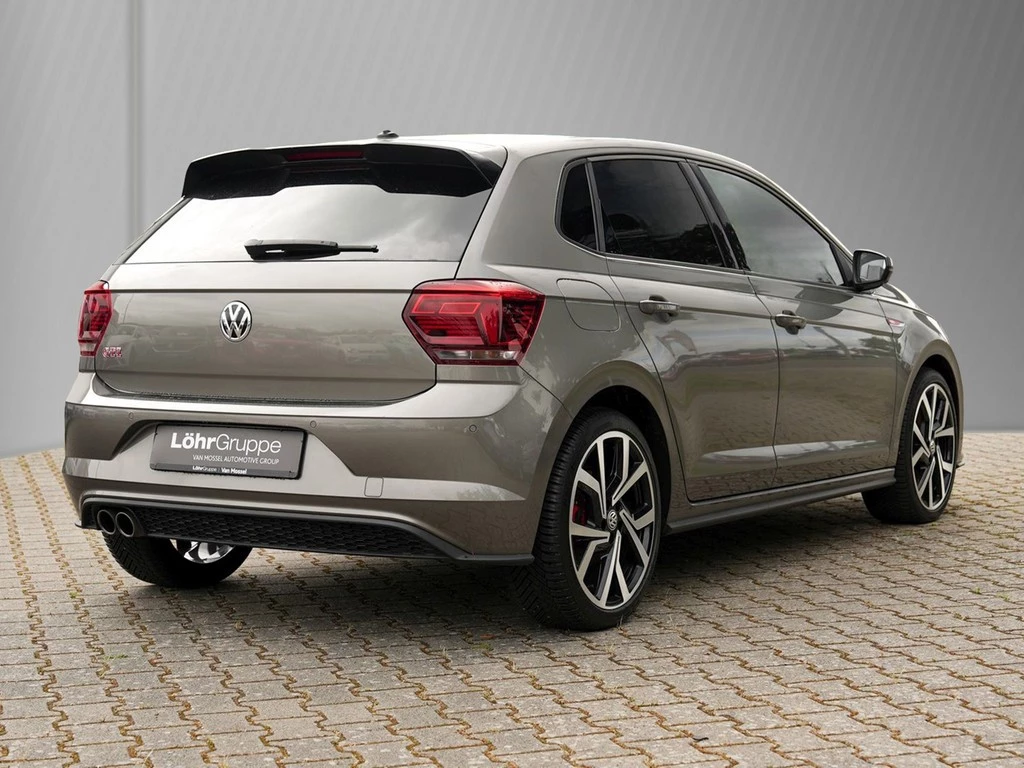 Volkswagen Polo GTI 2.0 TSI 6-Gang Schalter *LED*Navi*BEATS Audio*Climatronic*Sitzhzg*Digi-Cockpit*PDC*uvm...