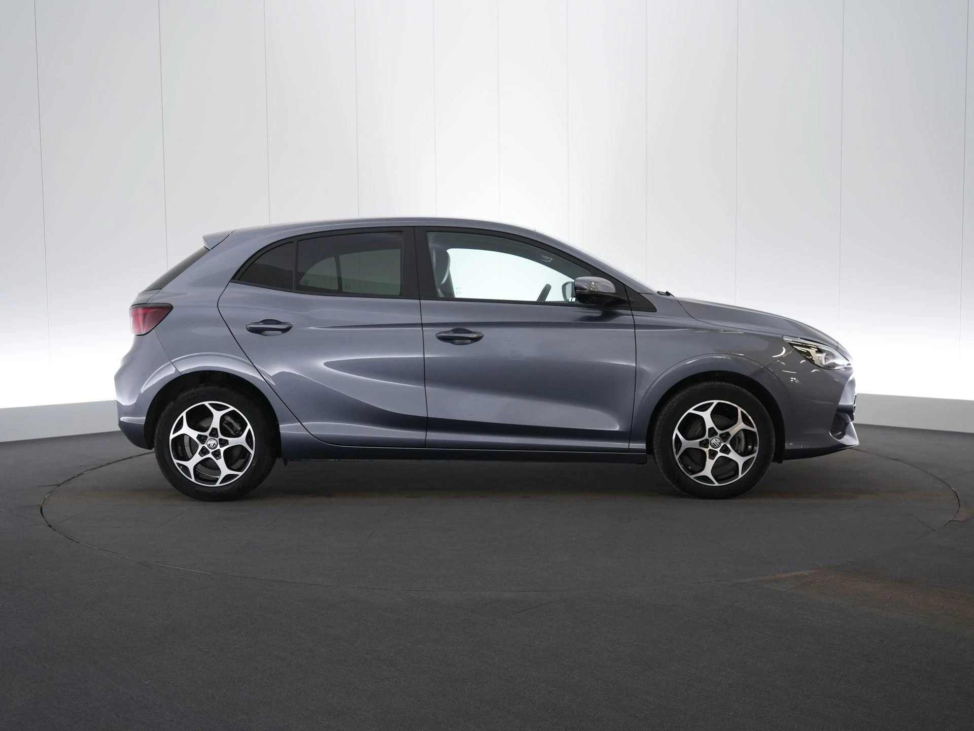 MG MG3 HEV 1.5 LUXURY