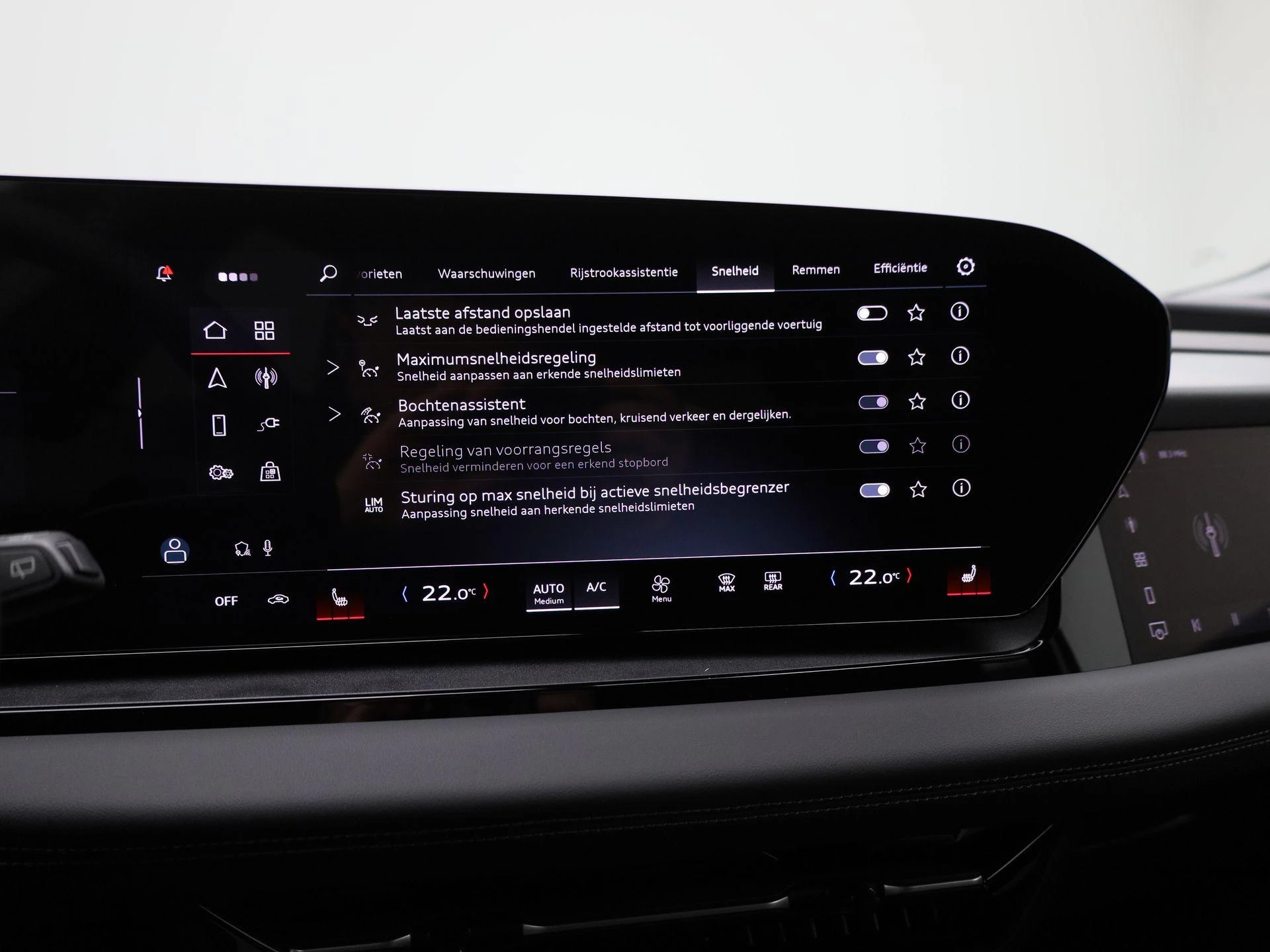 Audi-Q6 e-tron-image-31