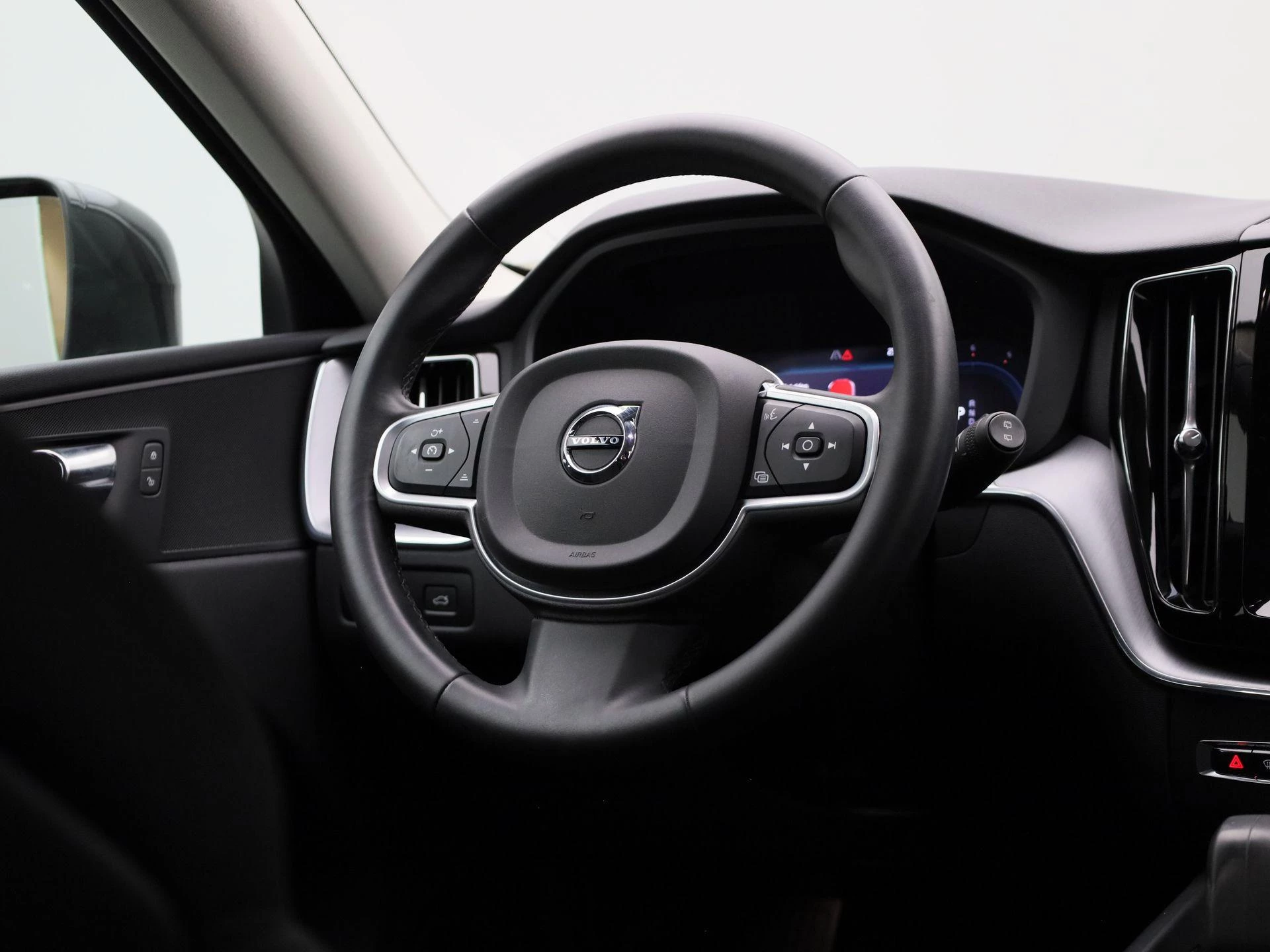 Volvo XC60 B4 D Geartronic Momentum Pro