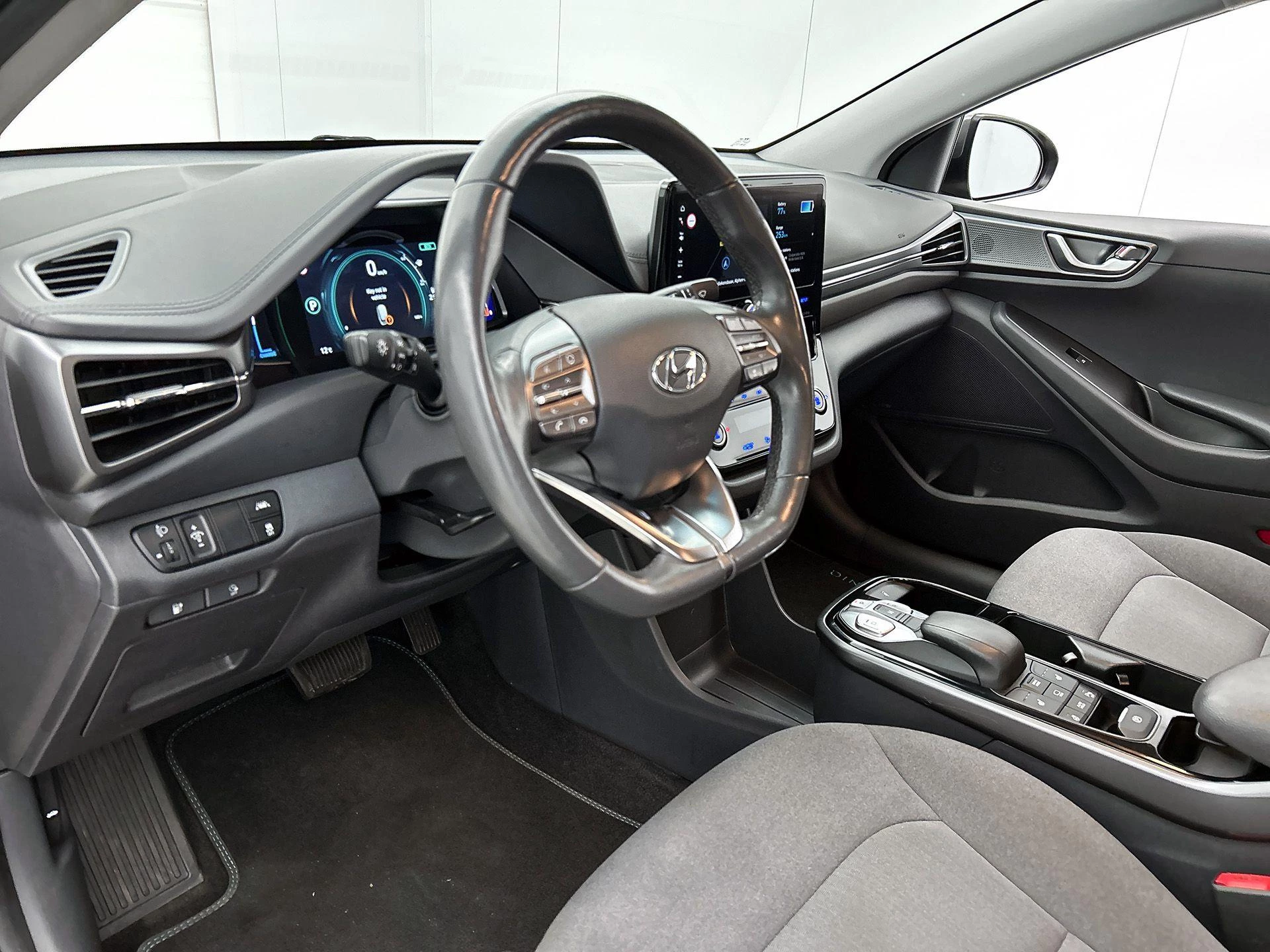 Hyundai IONIQ Premium EV 38 kWh
