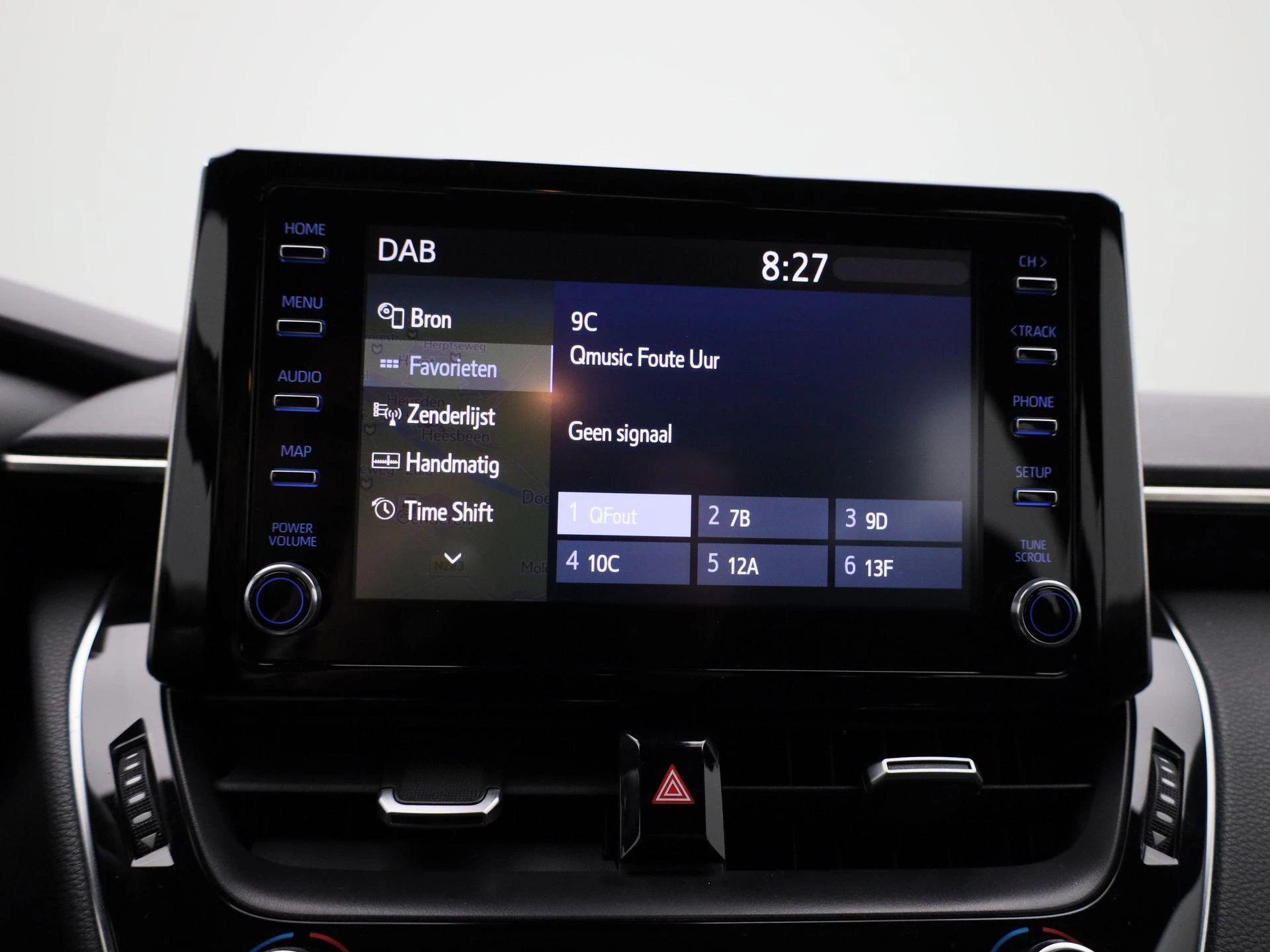 Toyota-Corolla Touring Sports-image-19