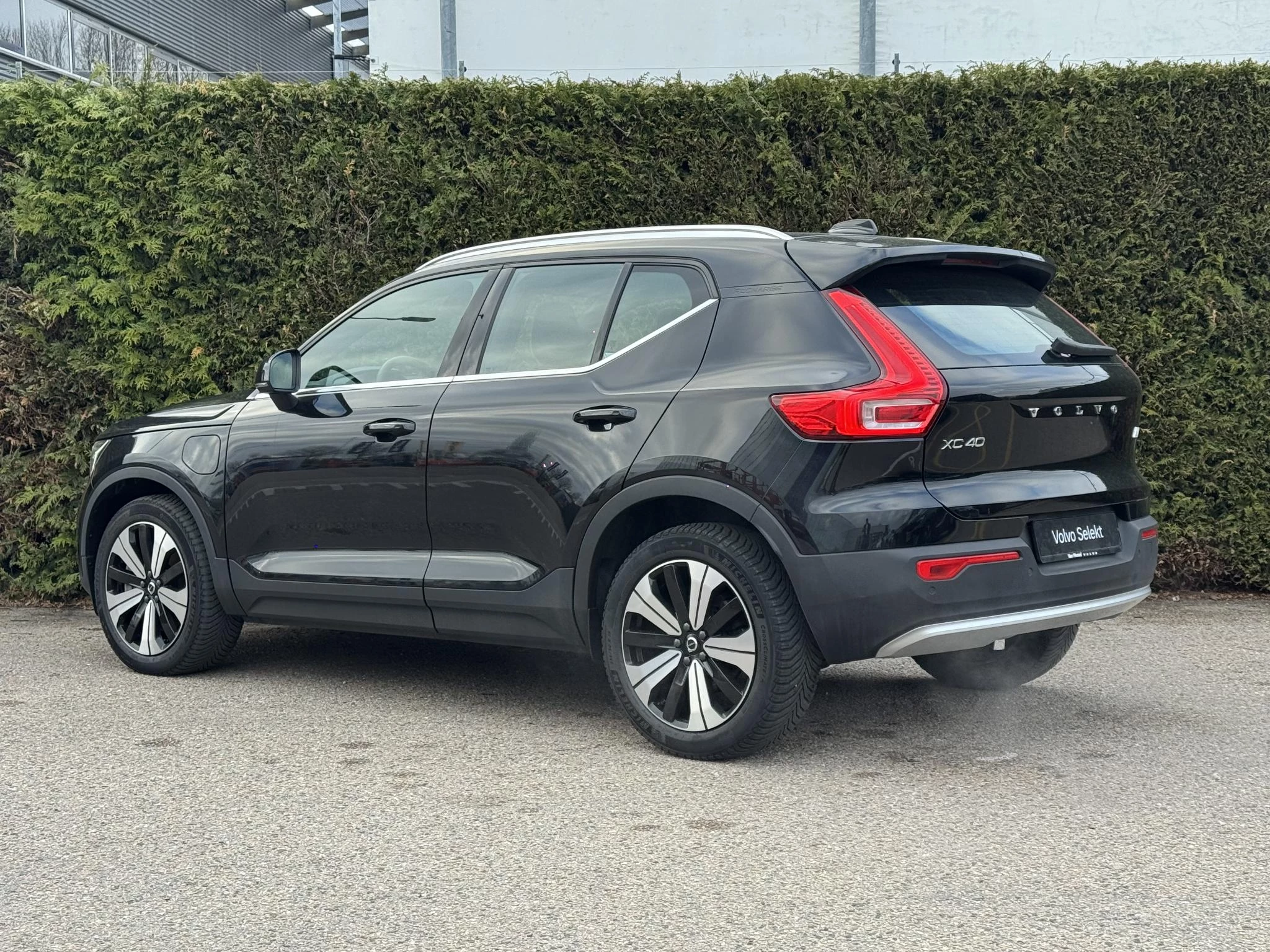 Volvo-XC40-image-1