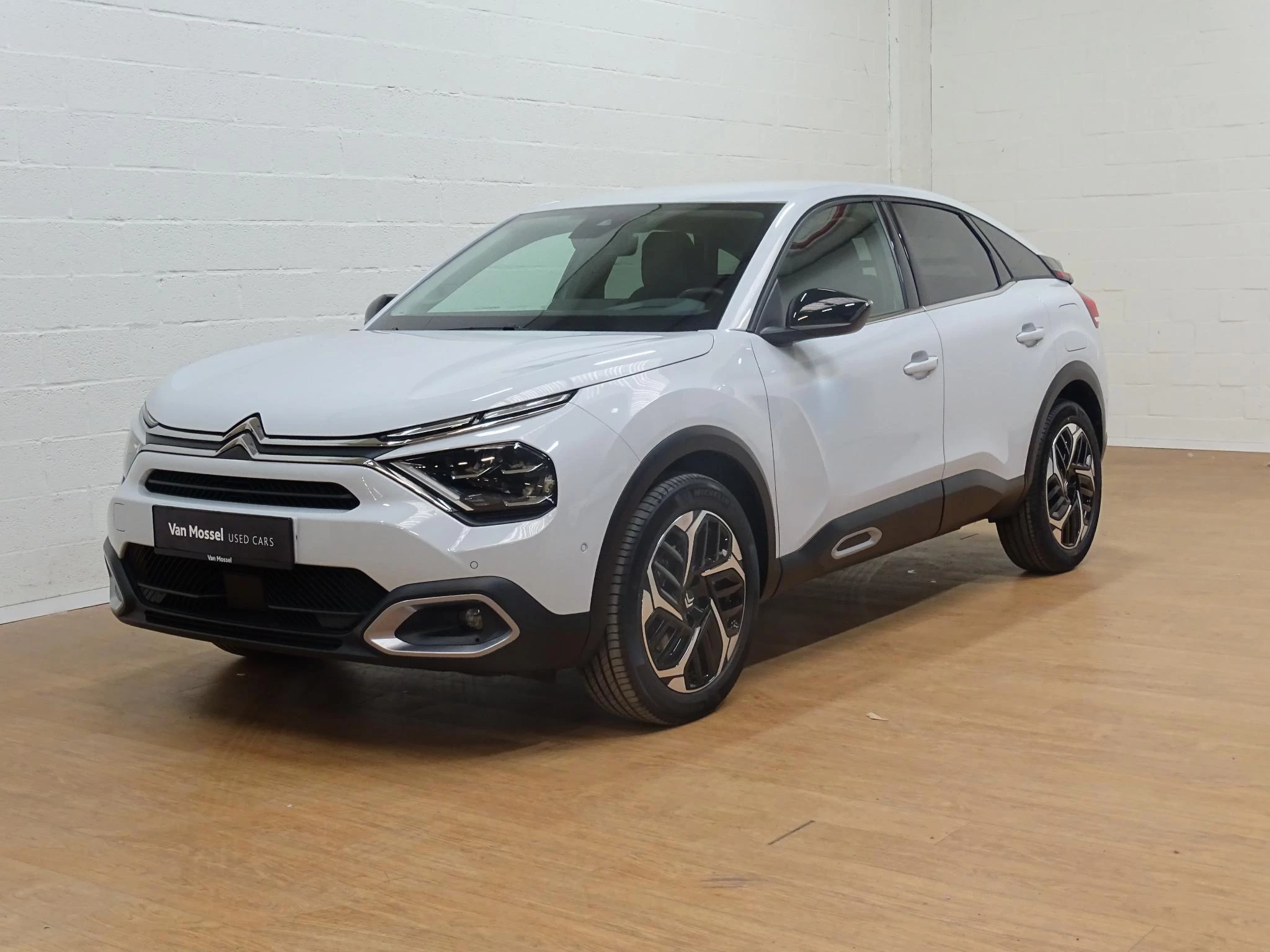 Citroën C4 Hybrid 145 ch Automatic MAX
