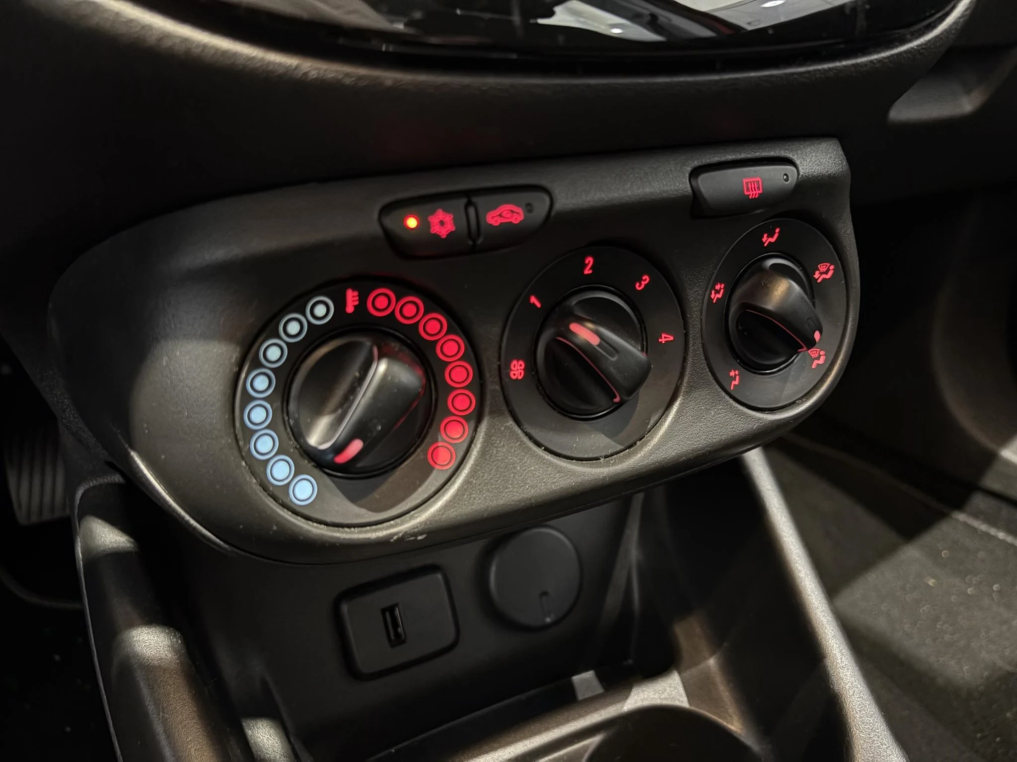 Opel-Corsa-image-17