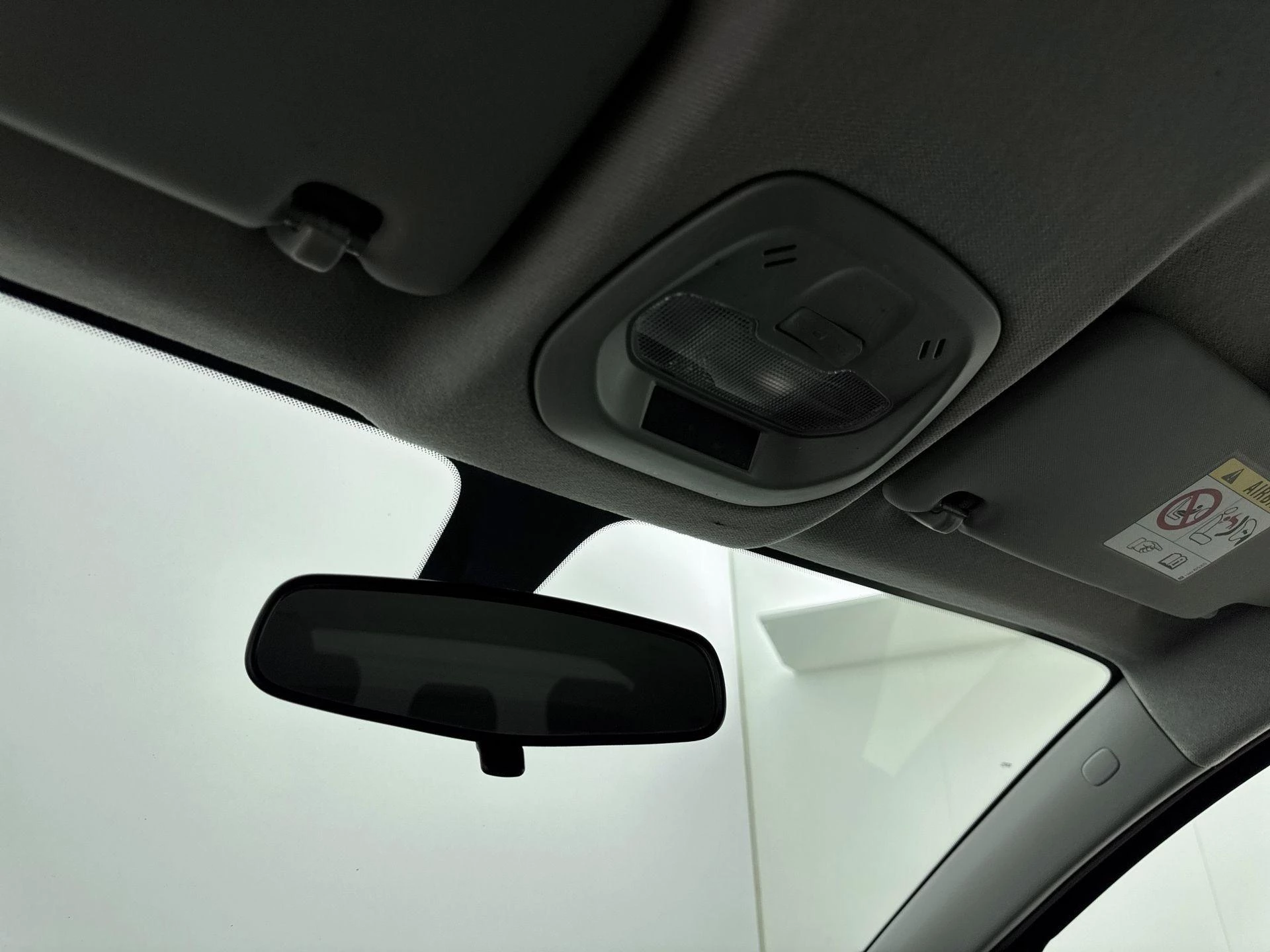 Opel-KARL-image-13