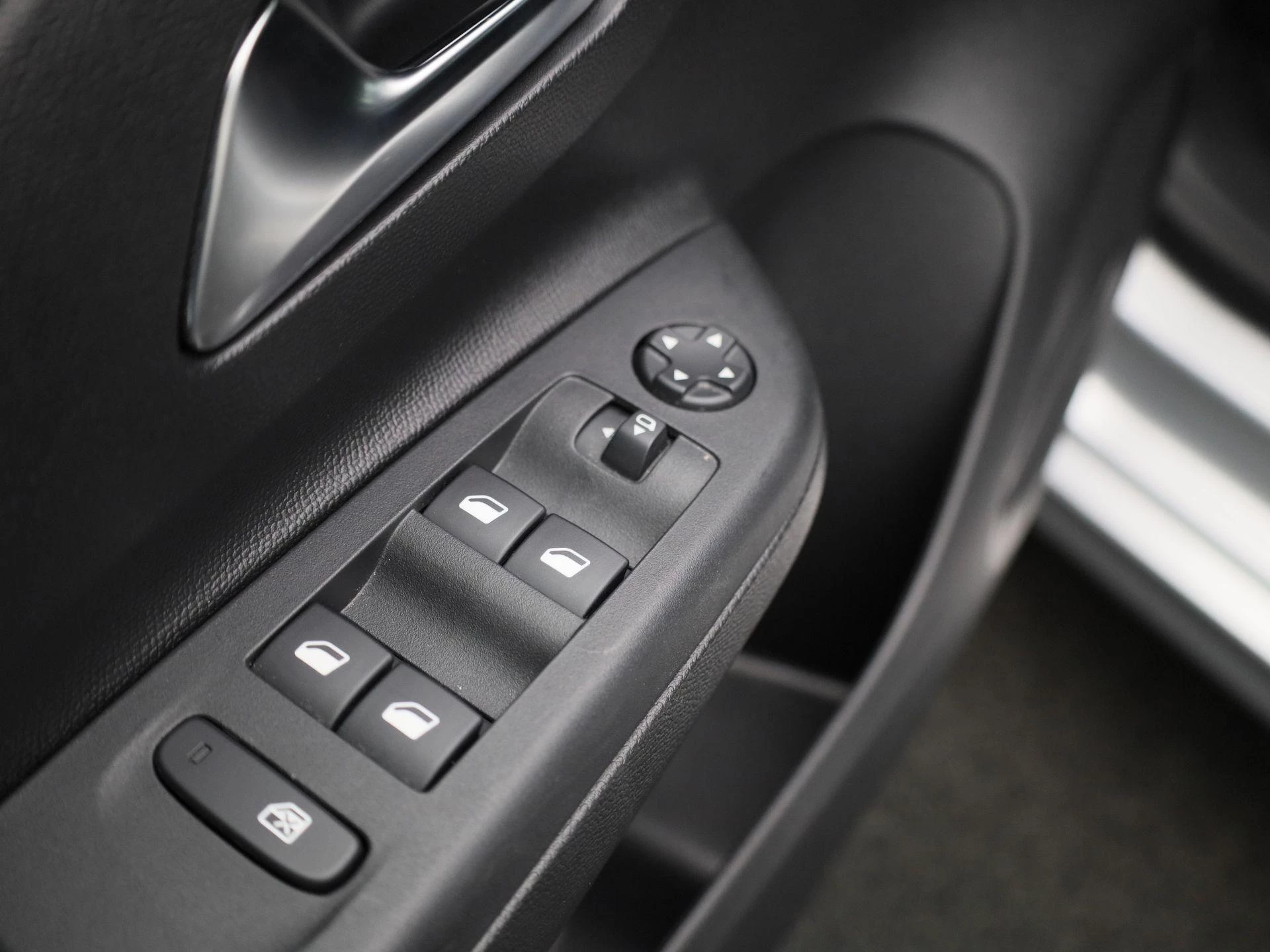 Opel Corsa-e Corsa-e Auto e-Elegance