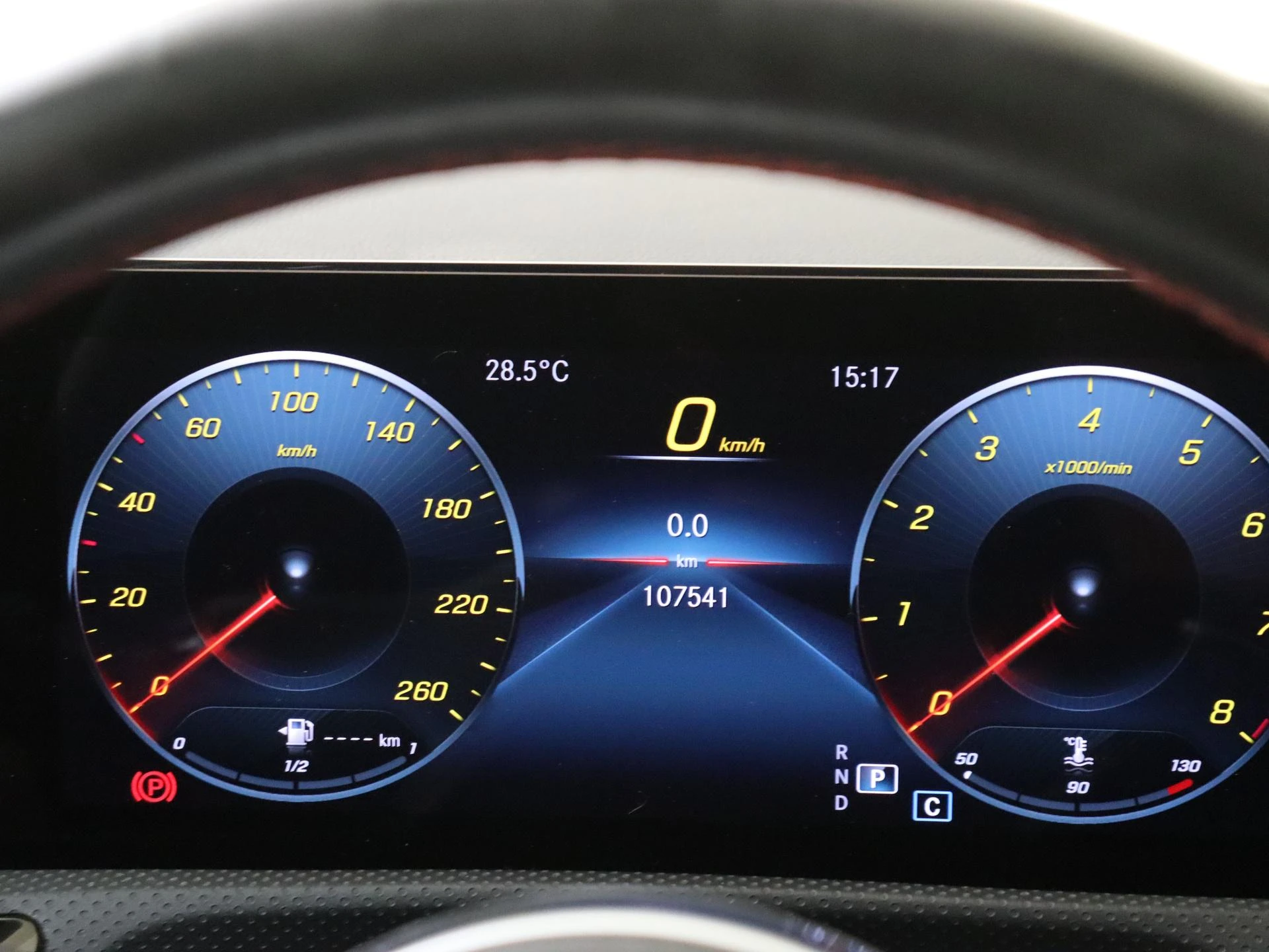 Mercedes-Benz CLA 200 Business Solution AMG