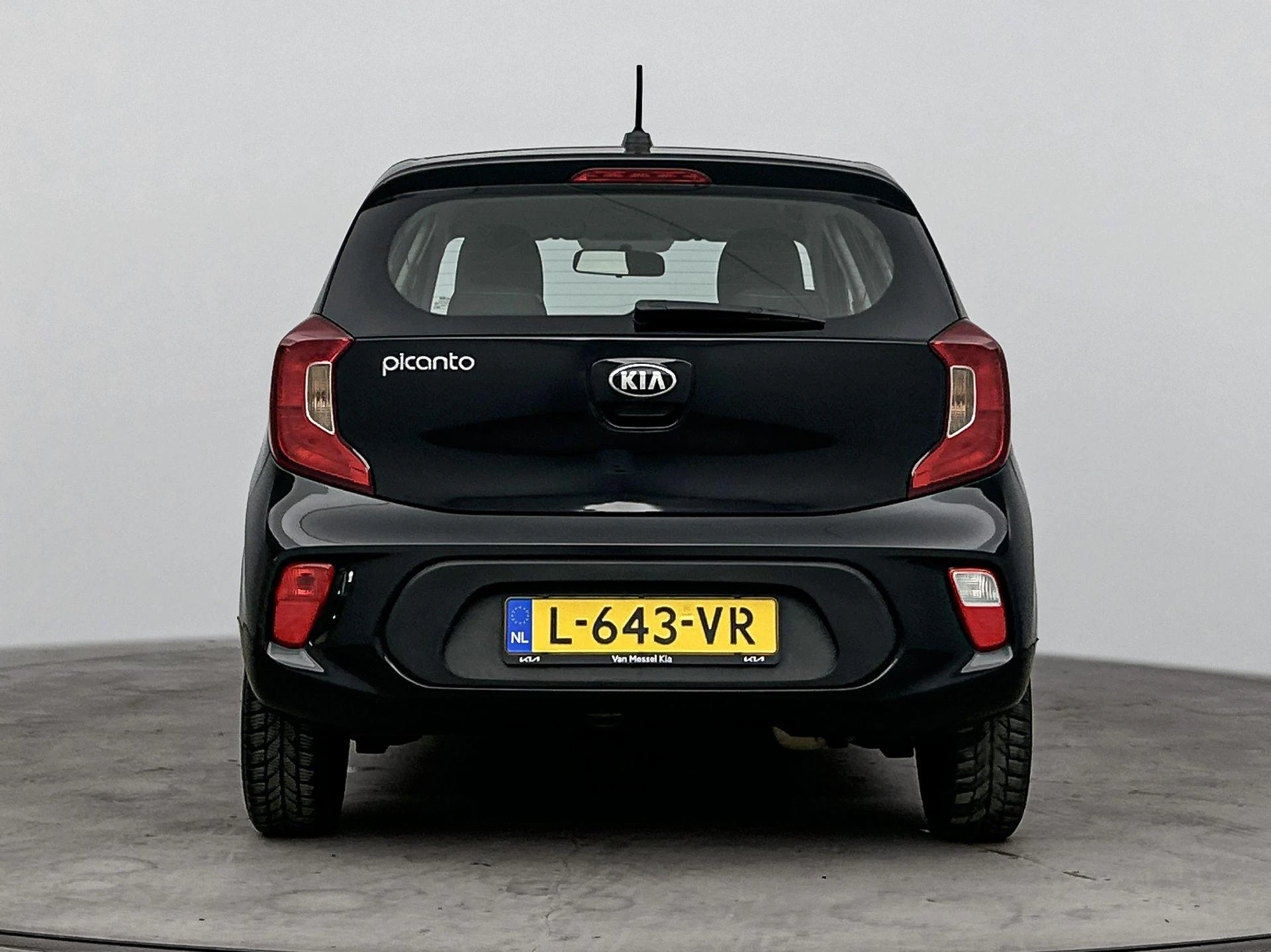 Kia-Picanto-image-2