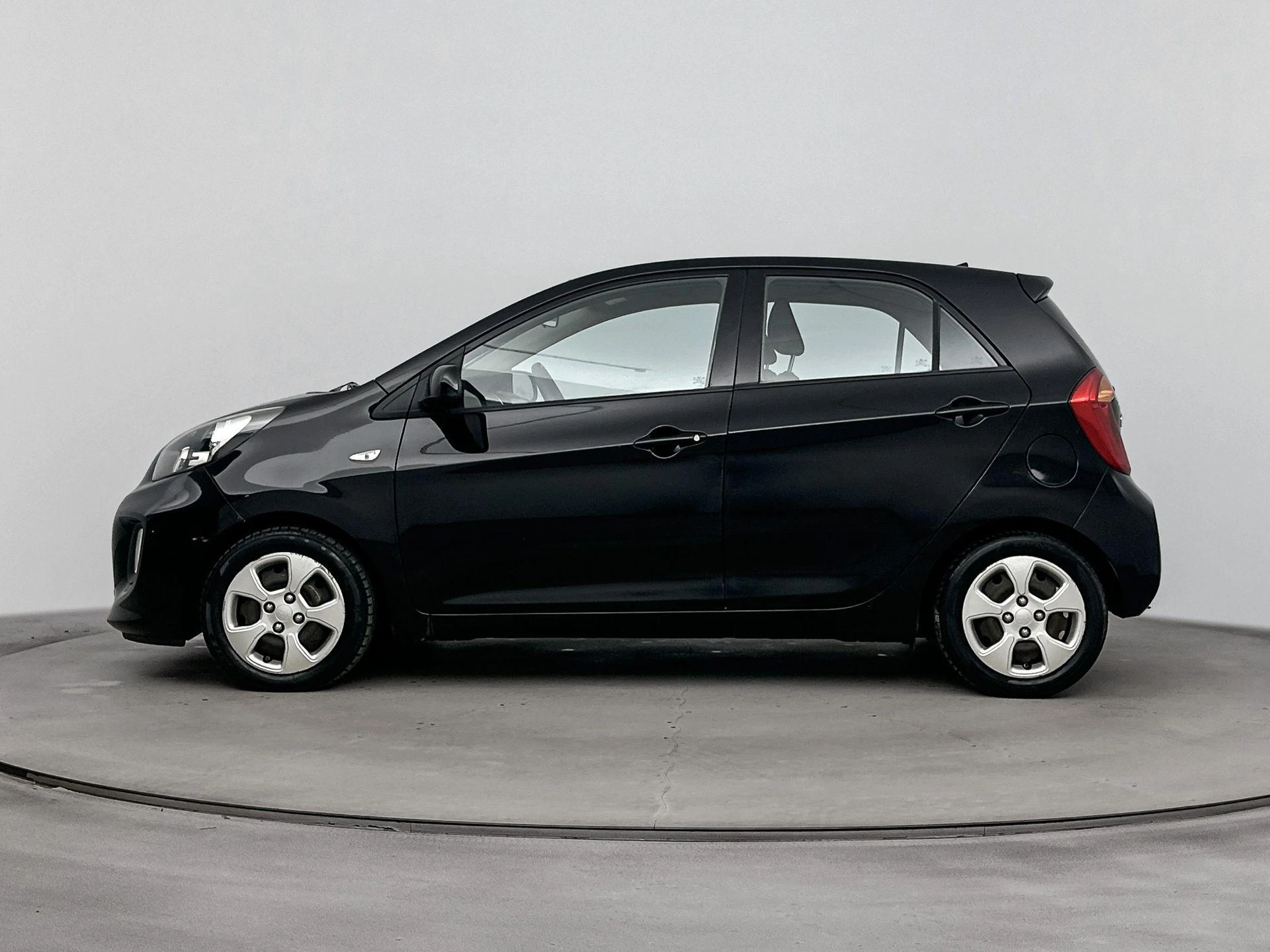 Kia-Picanto-image-1