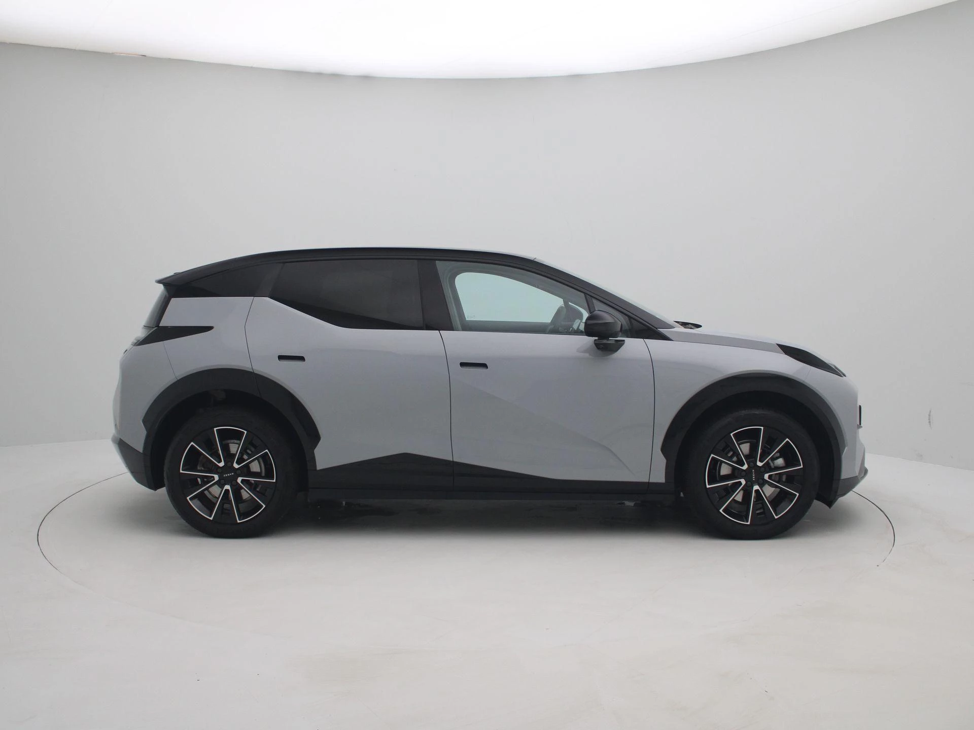 Zeekr X RWD Long Range 69 kWh