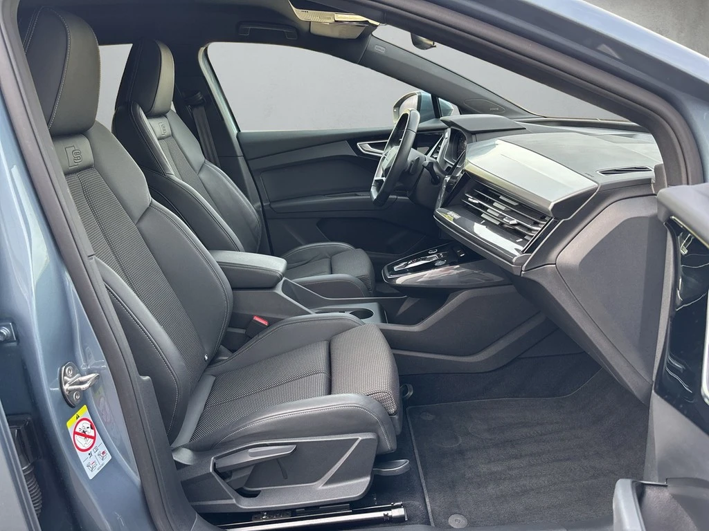 Audi-Q4 e-tron-image-13