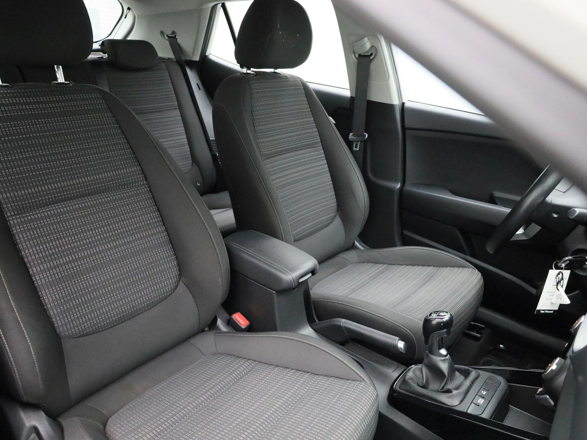 Kia-Stonic-image-35