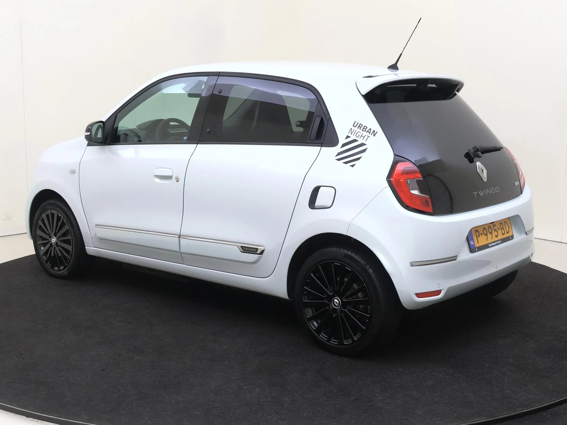 Renault-Twingo-image-2