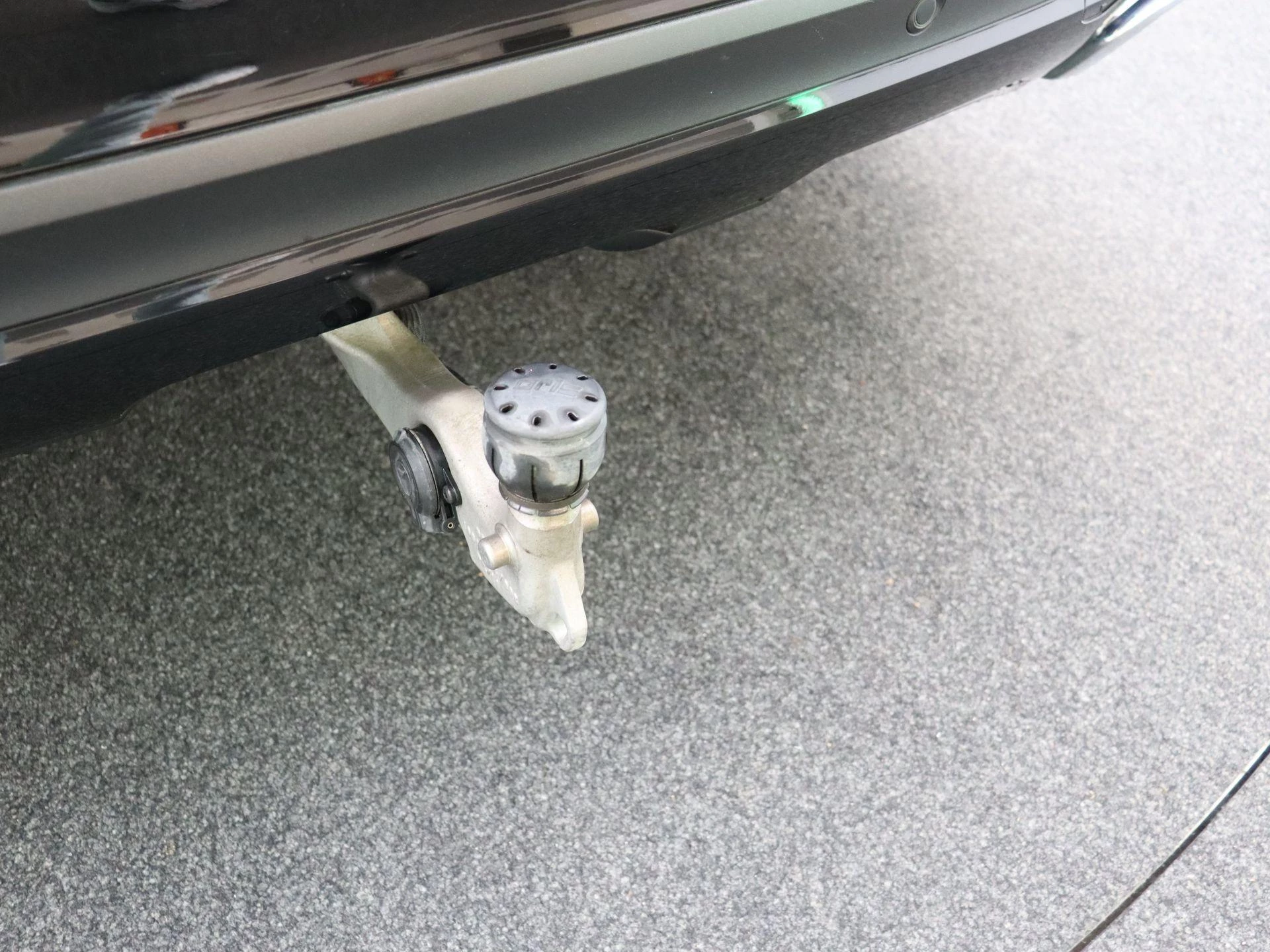 Mercedes-Benz GLE 350 de 4MATIC AMG LINE + LEDER + PANO DAK + BURMESTER + AIRMATIC + TREKH