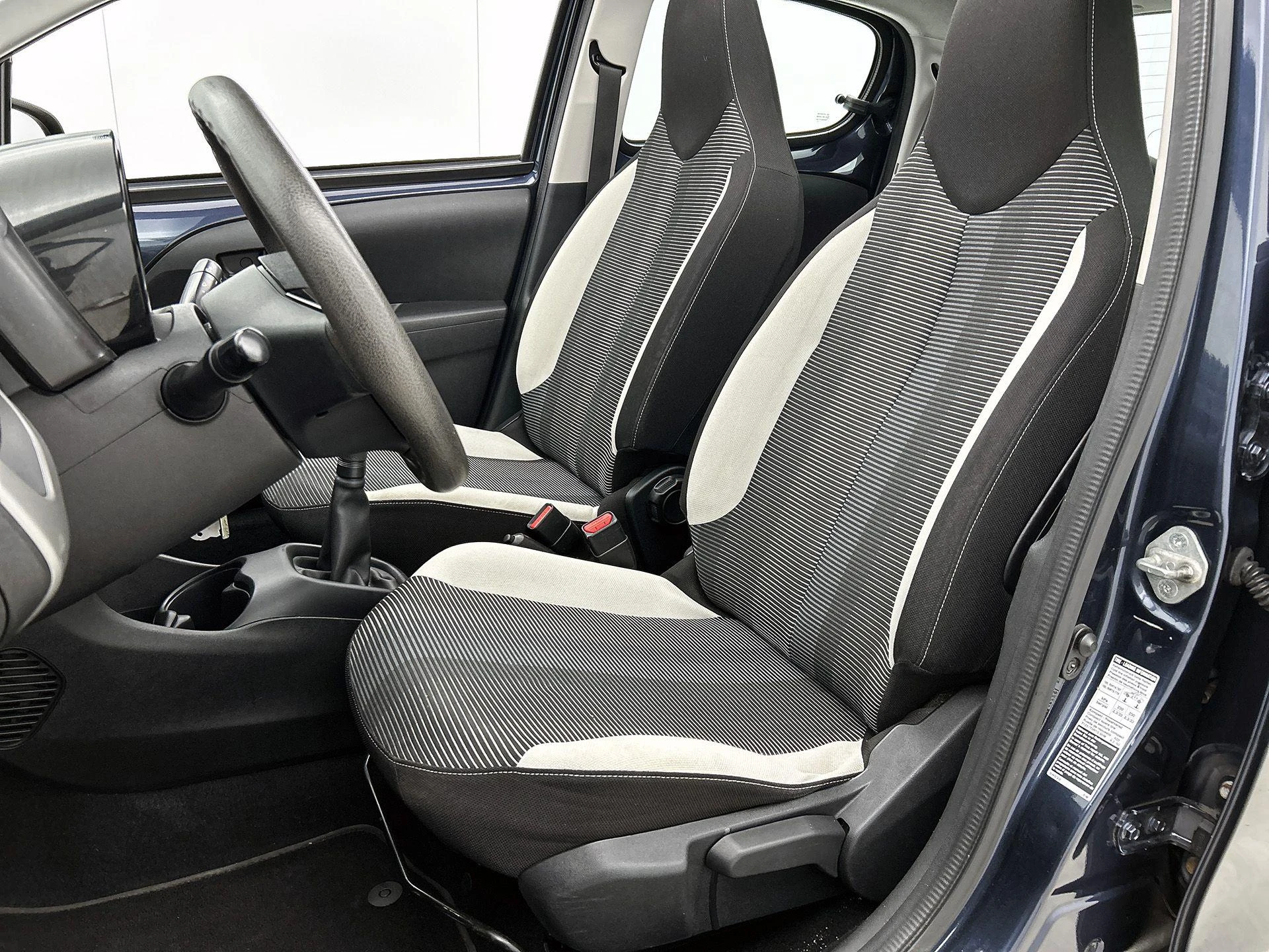 Peugeot-108-image-10