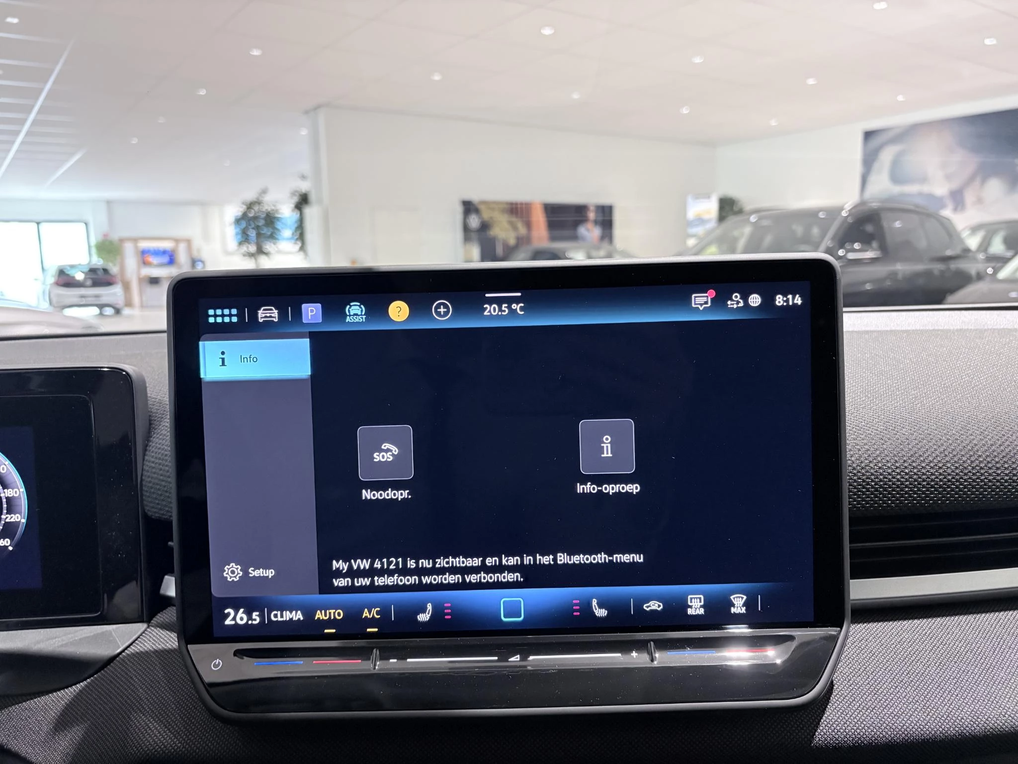 Volkswagen-T-Roc-image-20