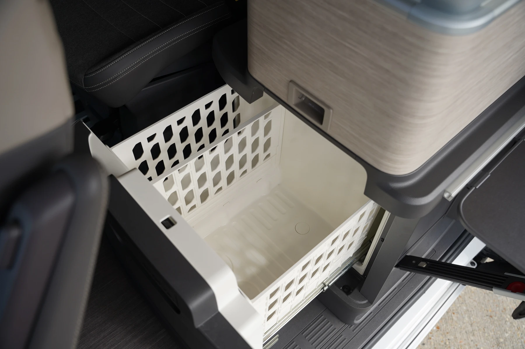 Volkswagen-California-image-43