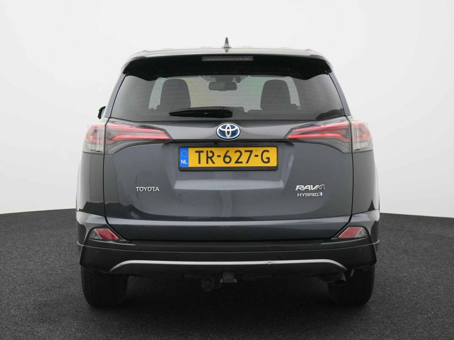 Toyota-RAV4-image-4