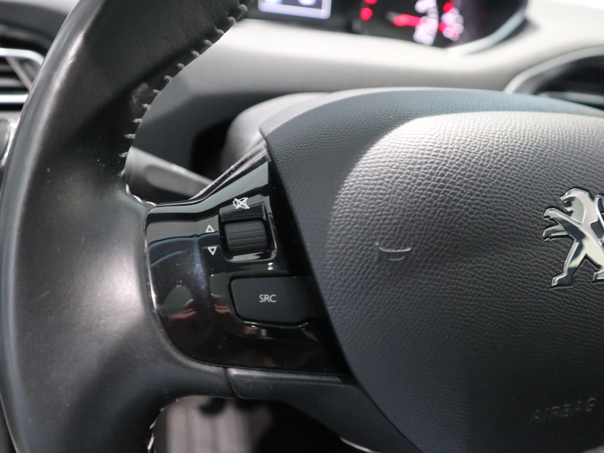 Peugeot 308 Blue Lease Executive