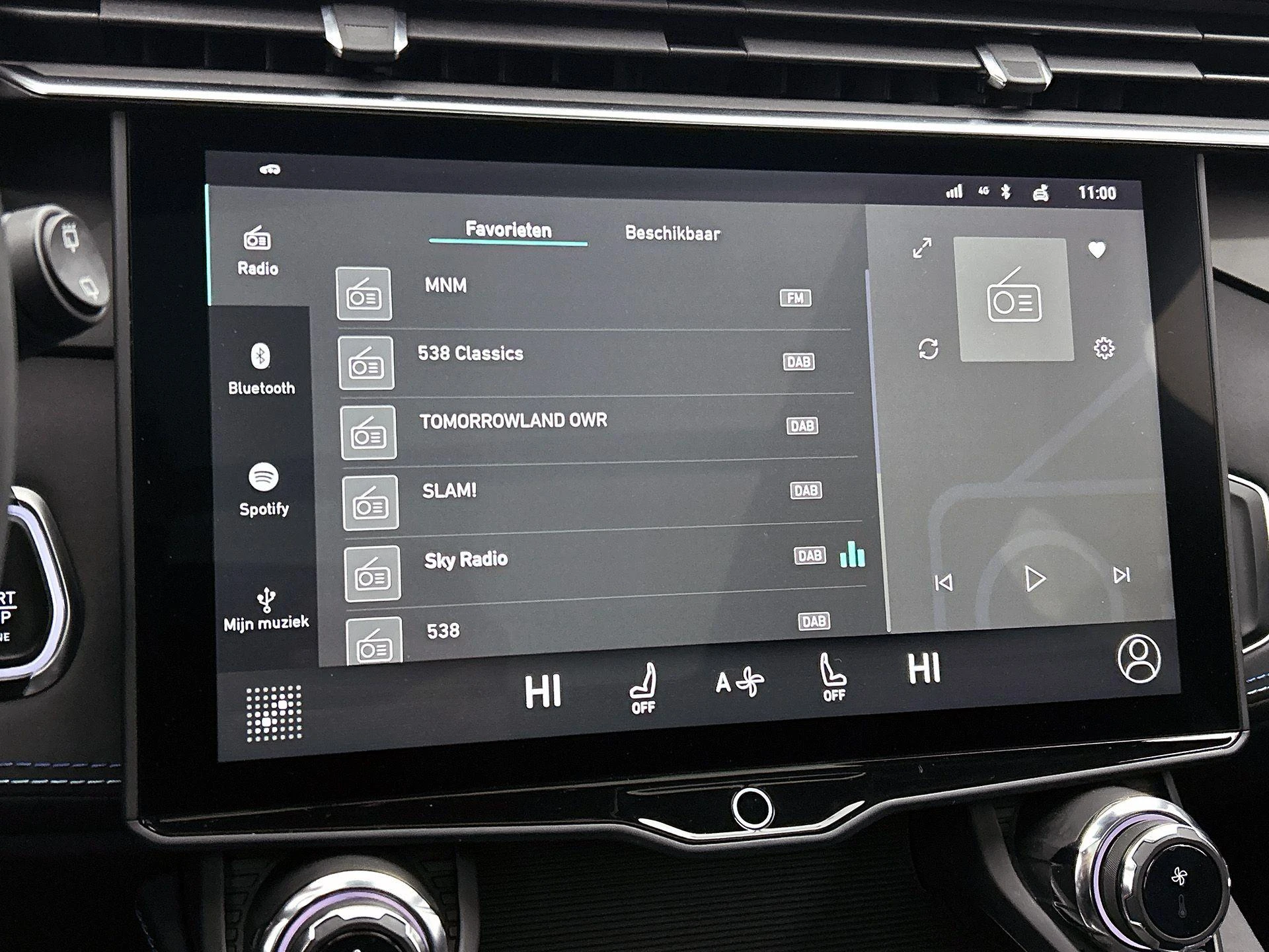 Lynk & Co-01-image-6